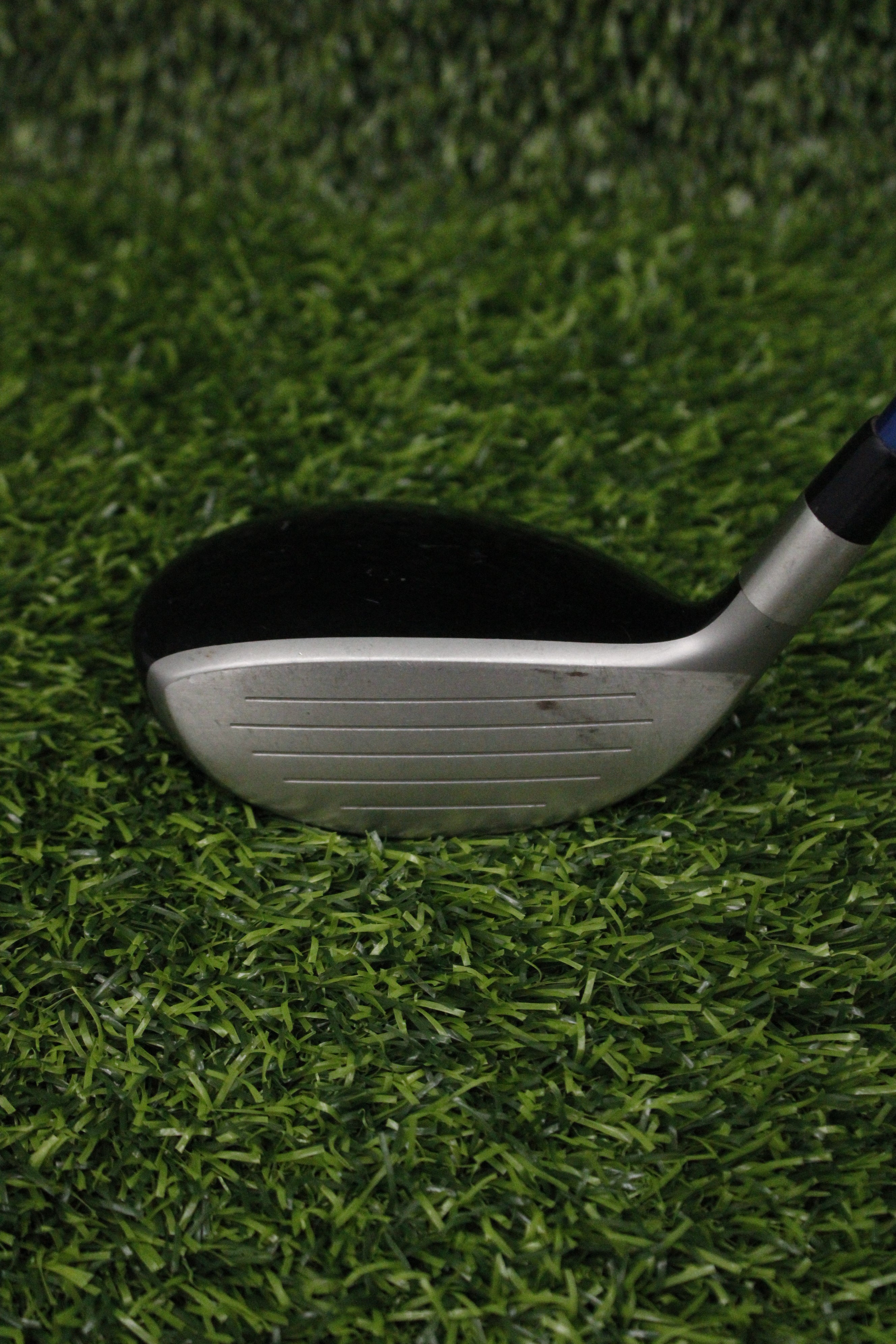 Bridgestone J40 18° 2 Hybrid S Flex 40.75"