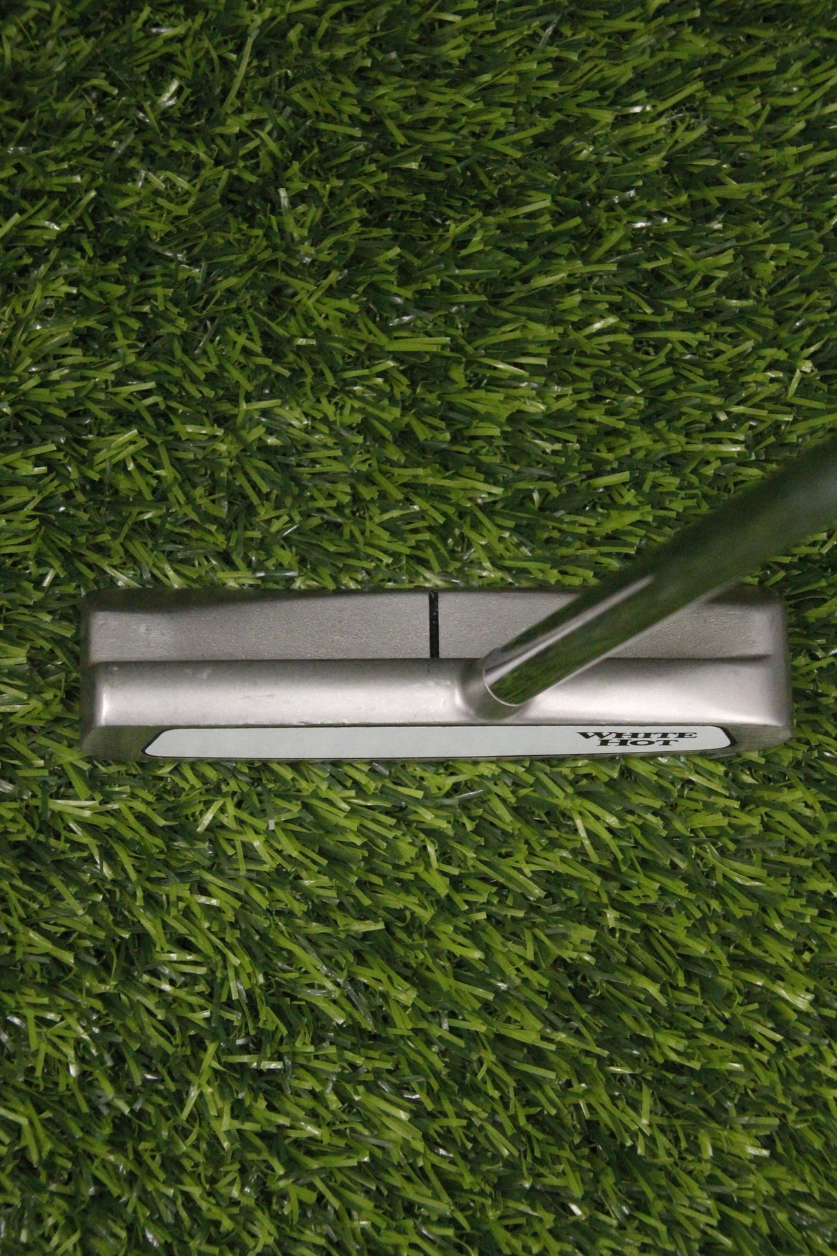 Odyssey White 2 Center Shaft Putter 35"