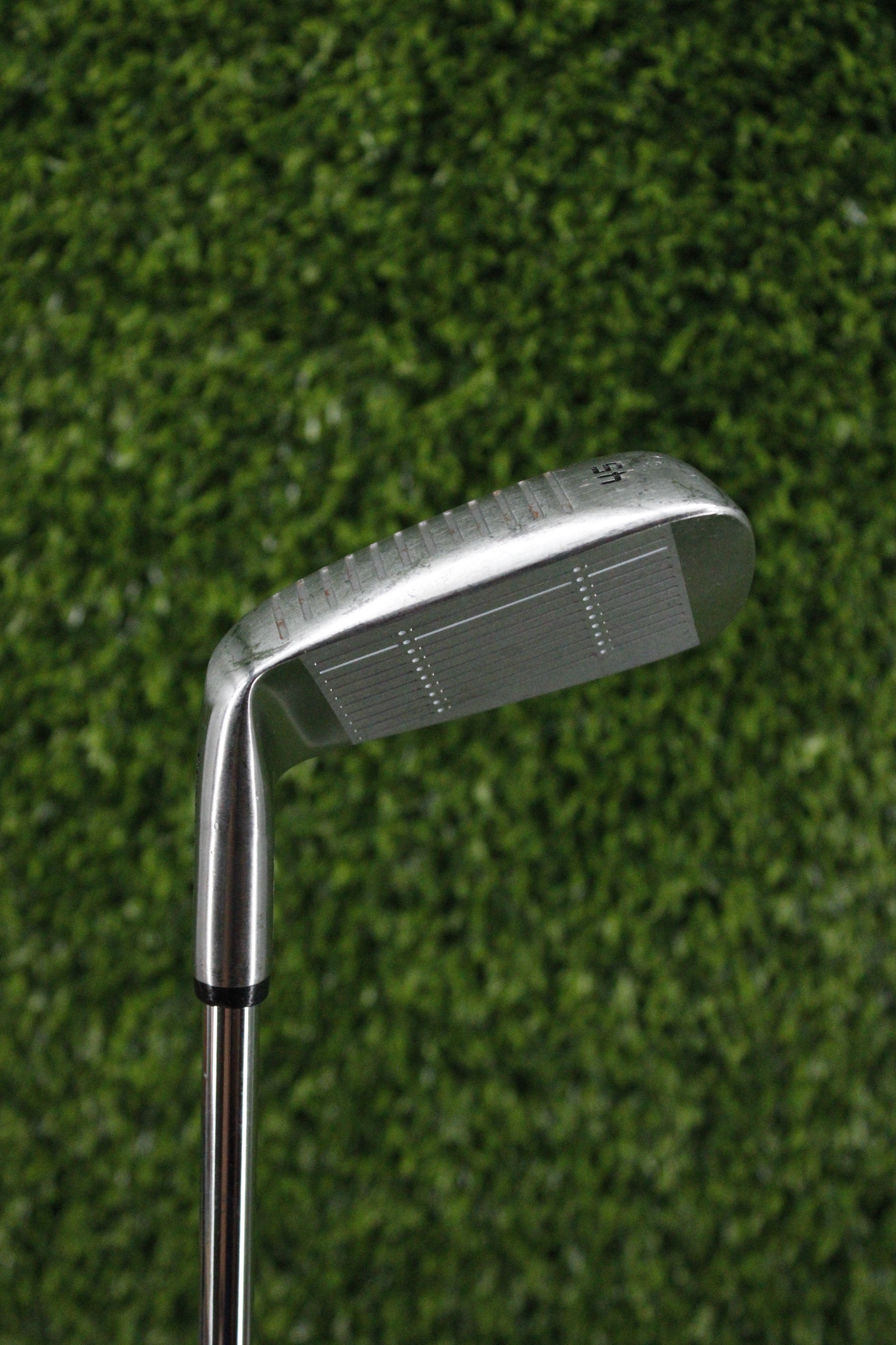 Squarestrike Golf 45° Chipper R Flex 35"