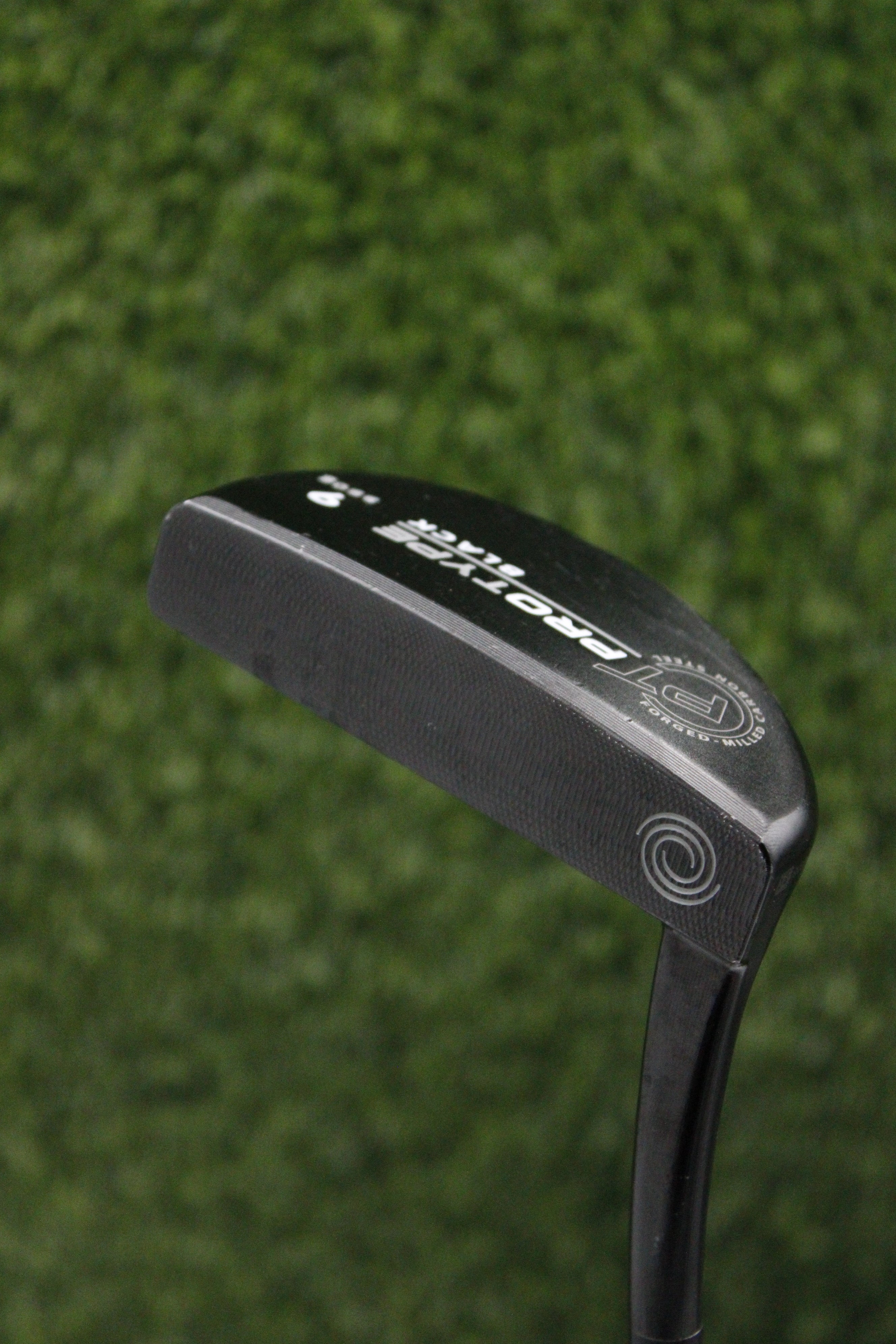 Lefty Odyssey Black Tour Design 9 Putter 33.5"