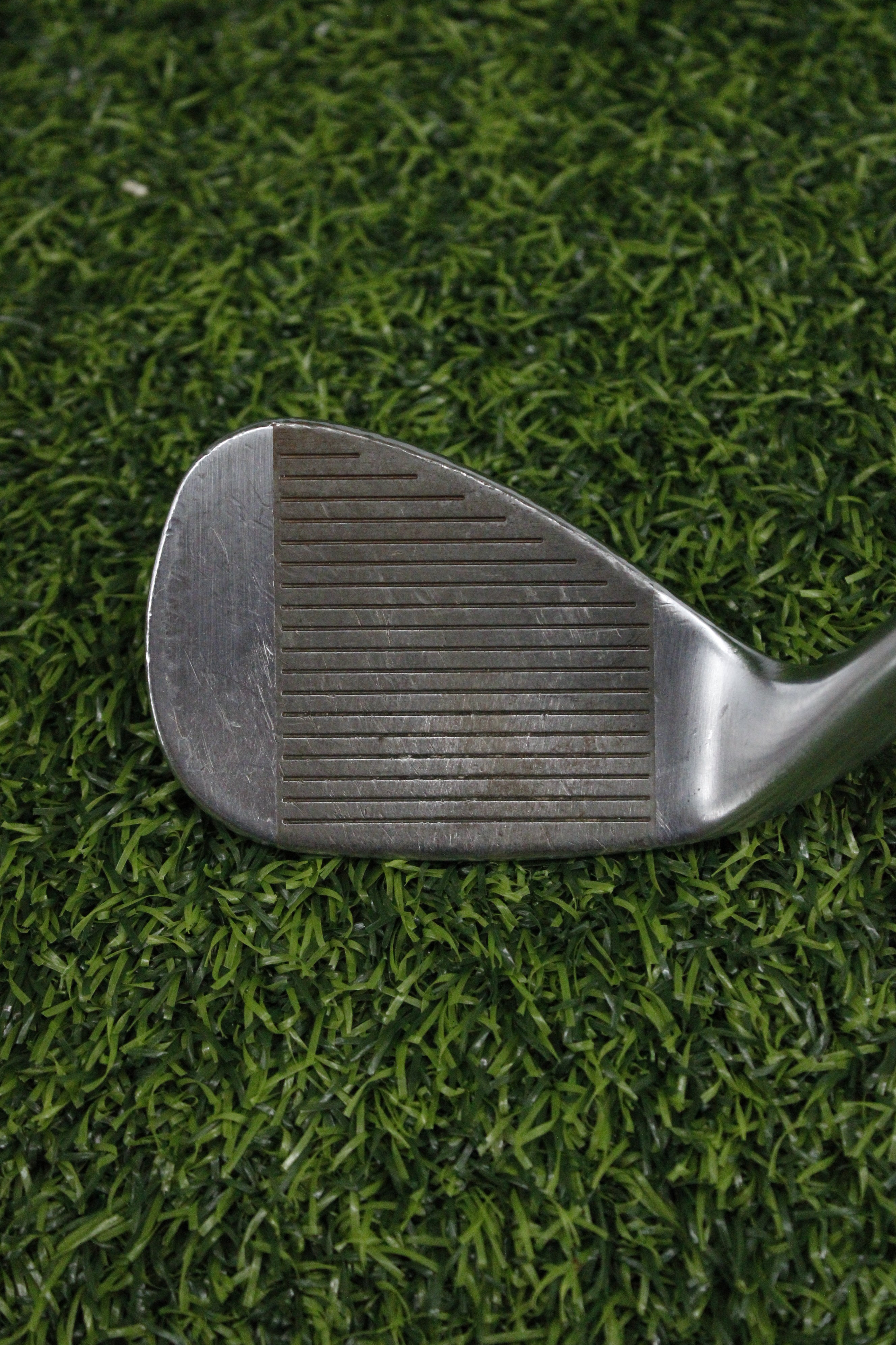 TaylorMade Milled Grind Satin Chrome 56° SW S Flex 34.75"