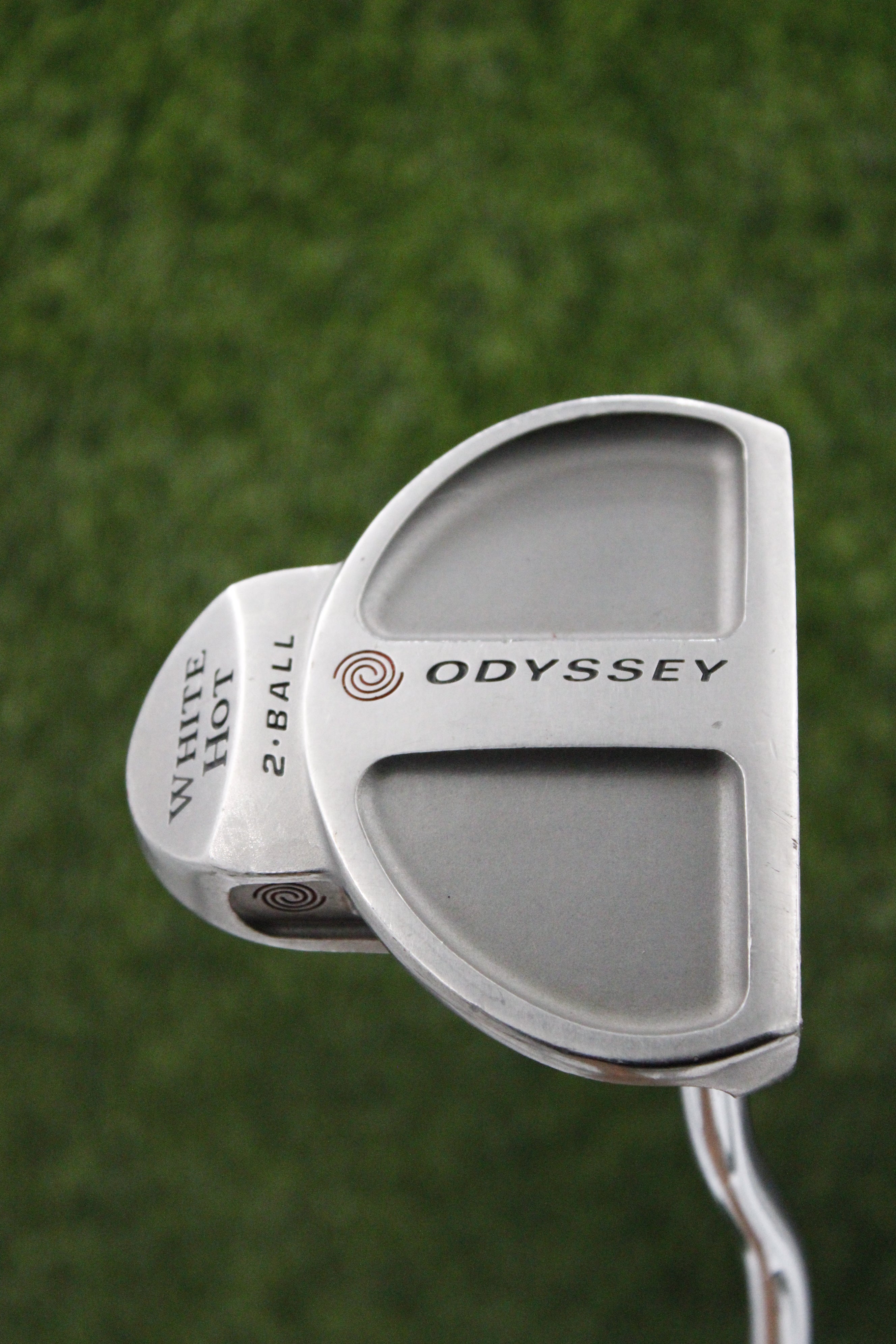 Odyssey White Hot 2-Ball Putter 33"