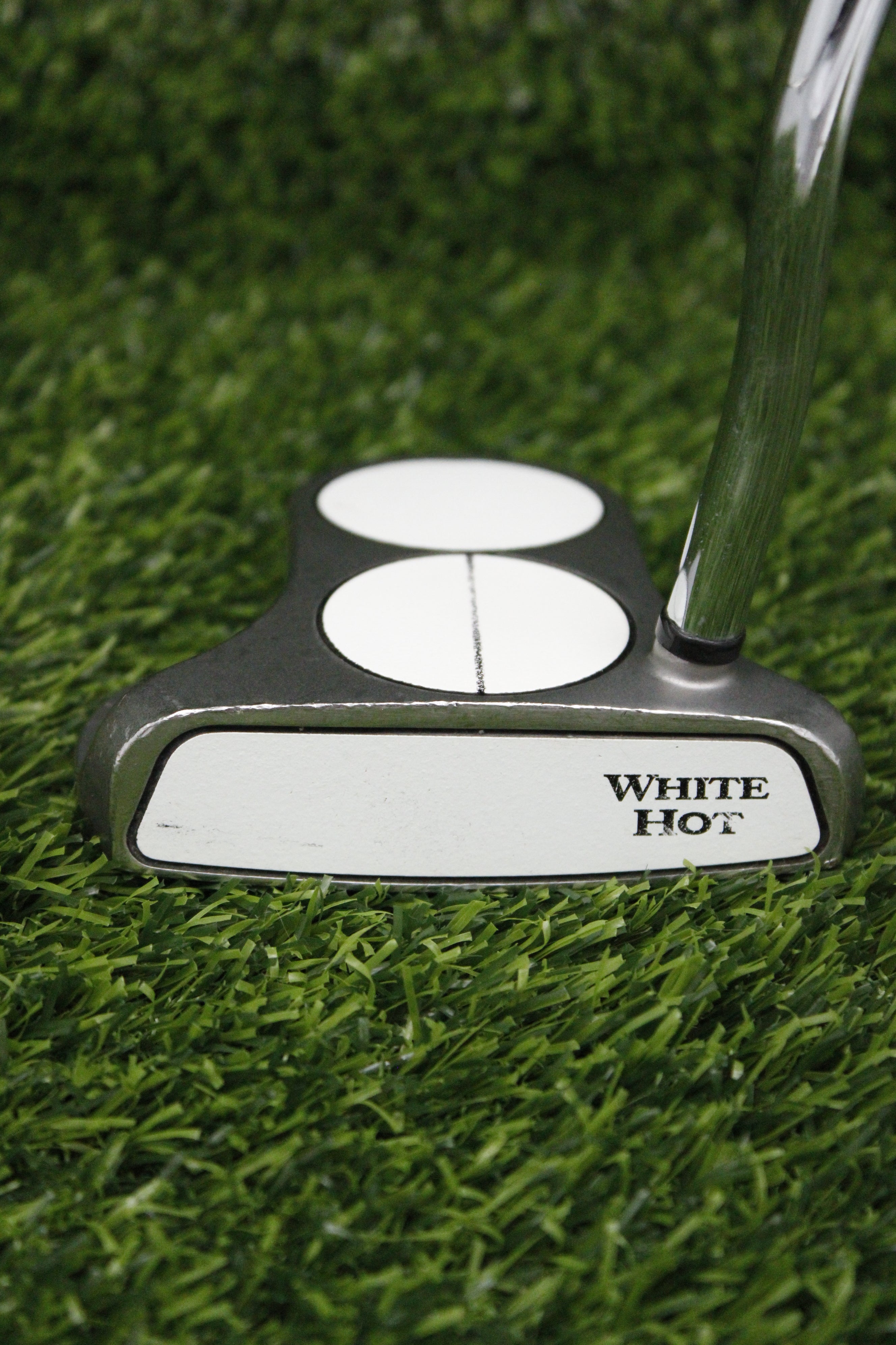 Odyssey White Hot 2-Ball Putter 33"