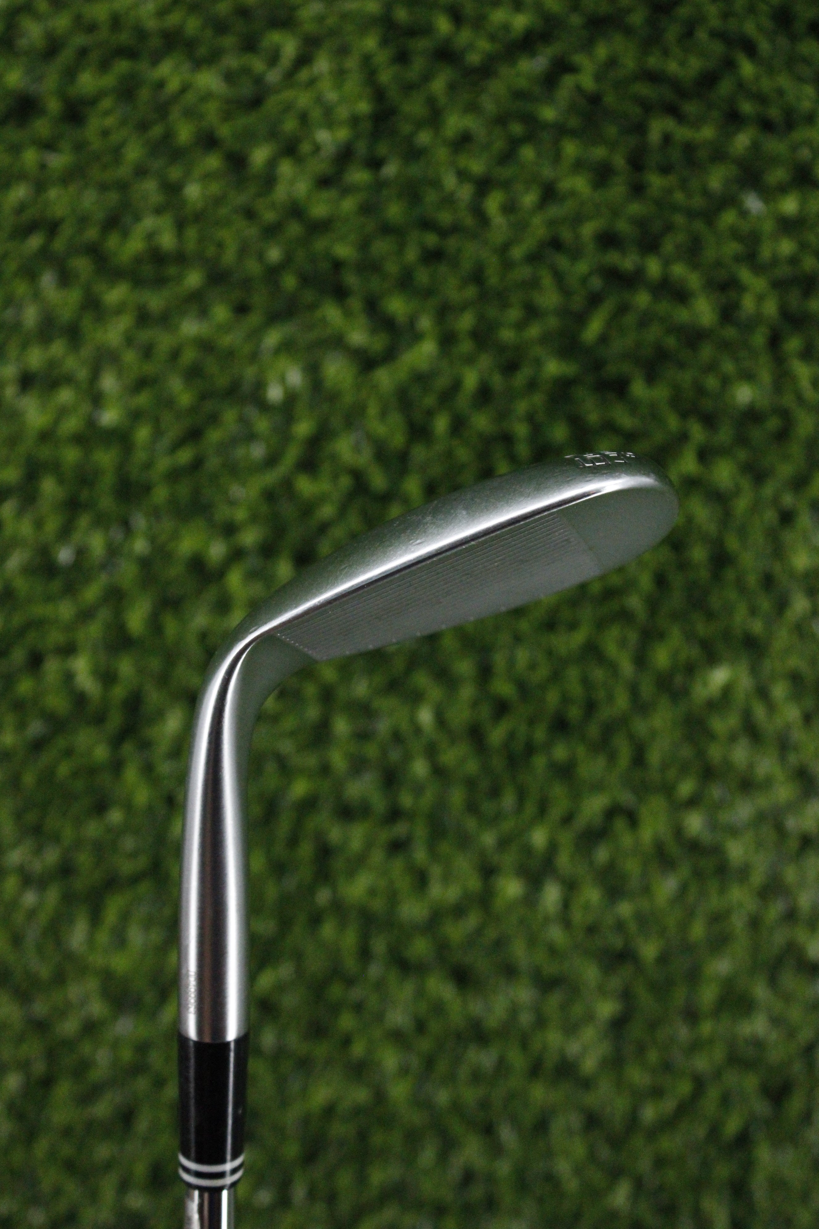 Cleveland RTX ZipCore Tour Satin 62° LW Wedge Flex 34.75"