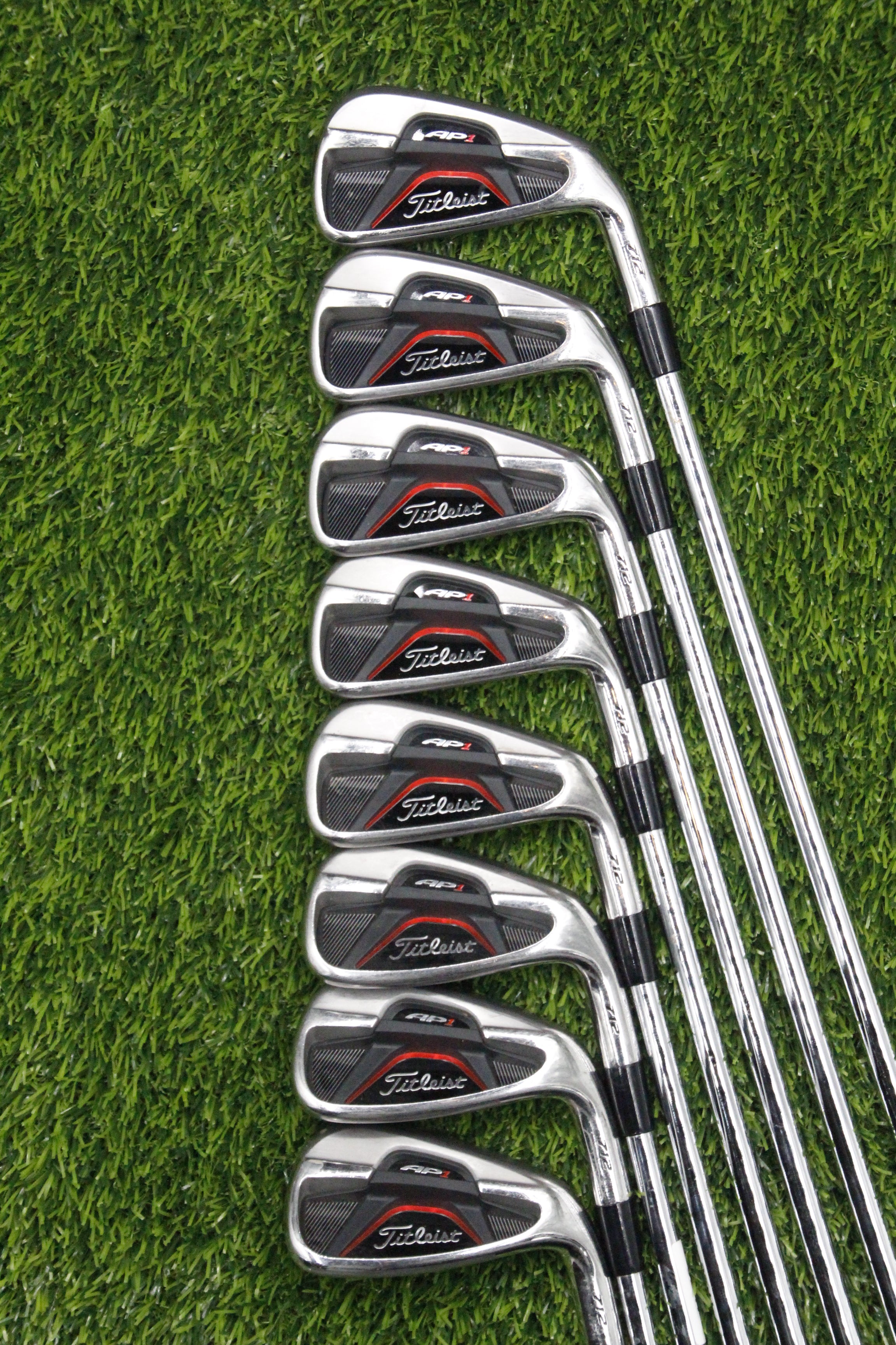 Titleist 712 AP1 Iron Set 3-PW R Flex Std Length
