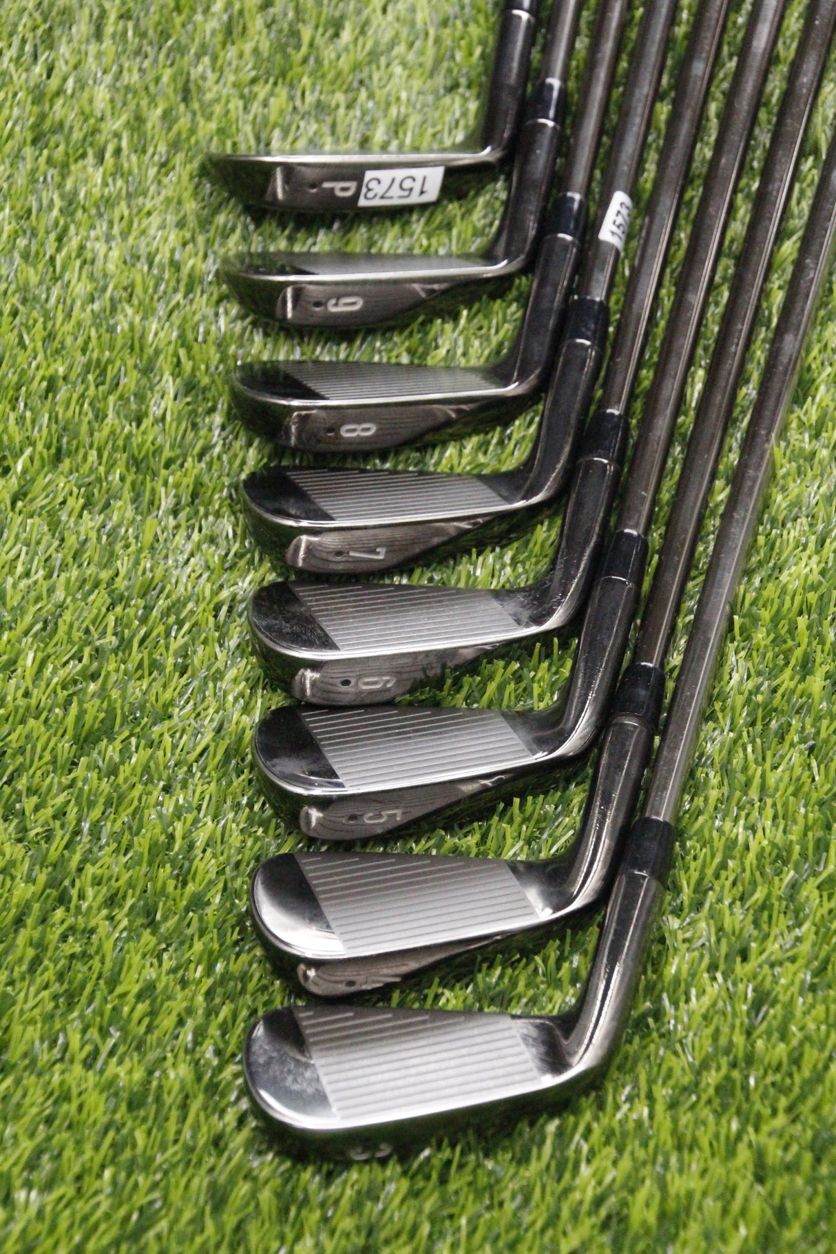 Callaway Apex Pro Smoke 19 Iron Set 3-PW R Flex -0.5"