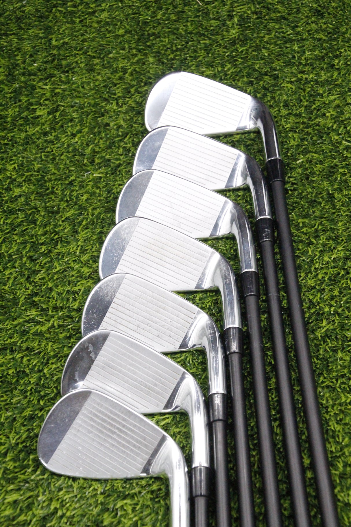 Callaway Rogue ST Pro Iron Set 4-PW R Flex -0.5"