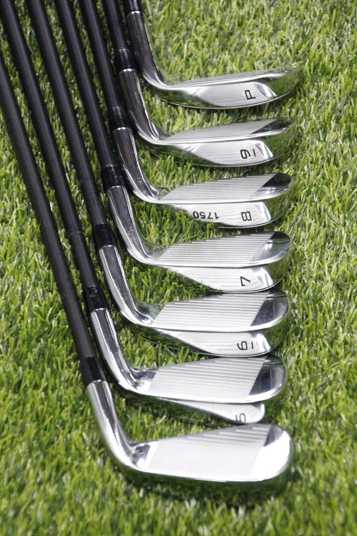Callaway Rogue ST Pro Iron Set 4-PW R Flex -0.5"