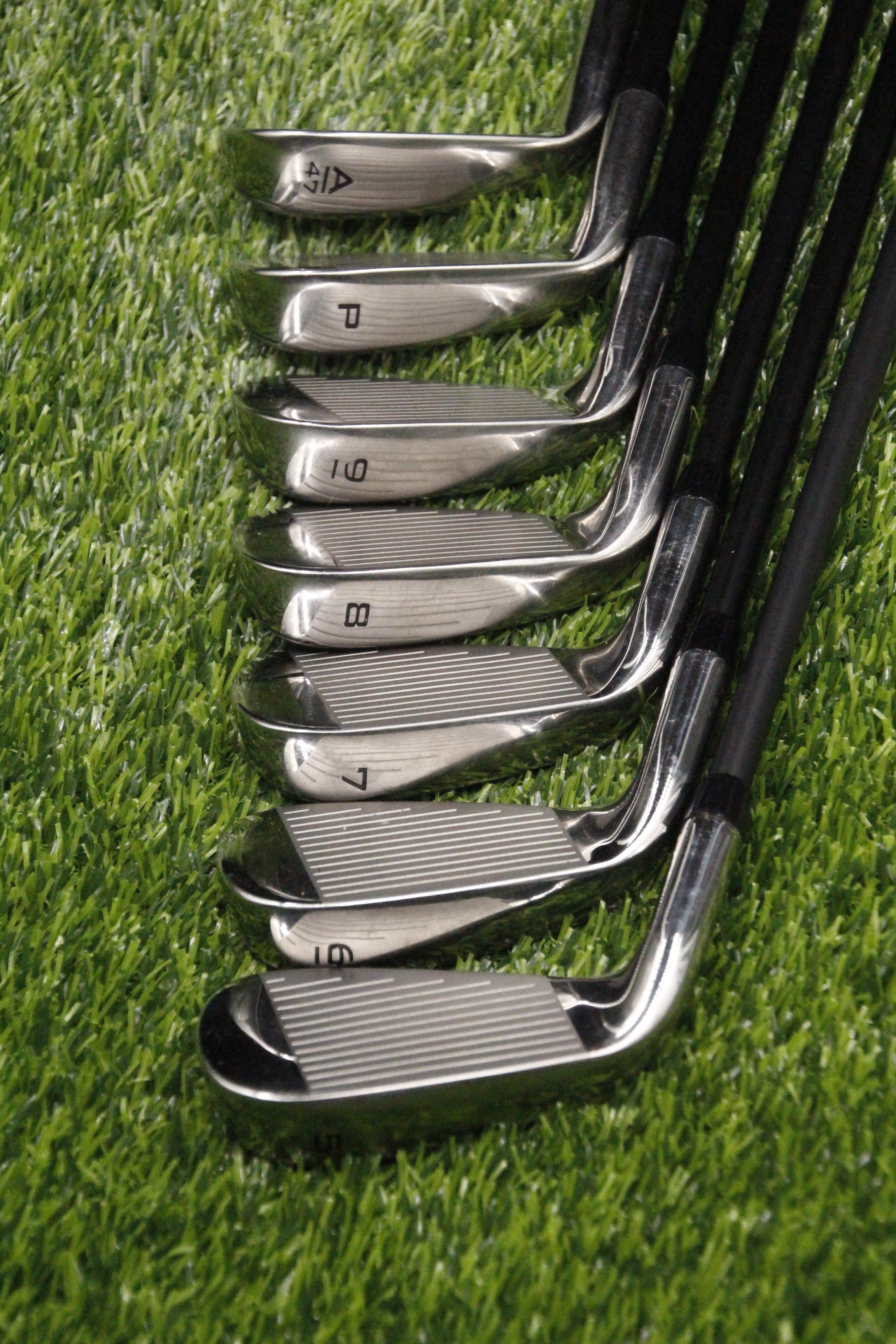 Callaway Ai Smoke HL Iron Set 5-PW AW R Flex +0.5"