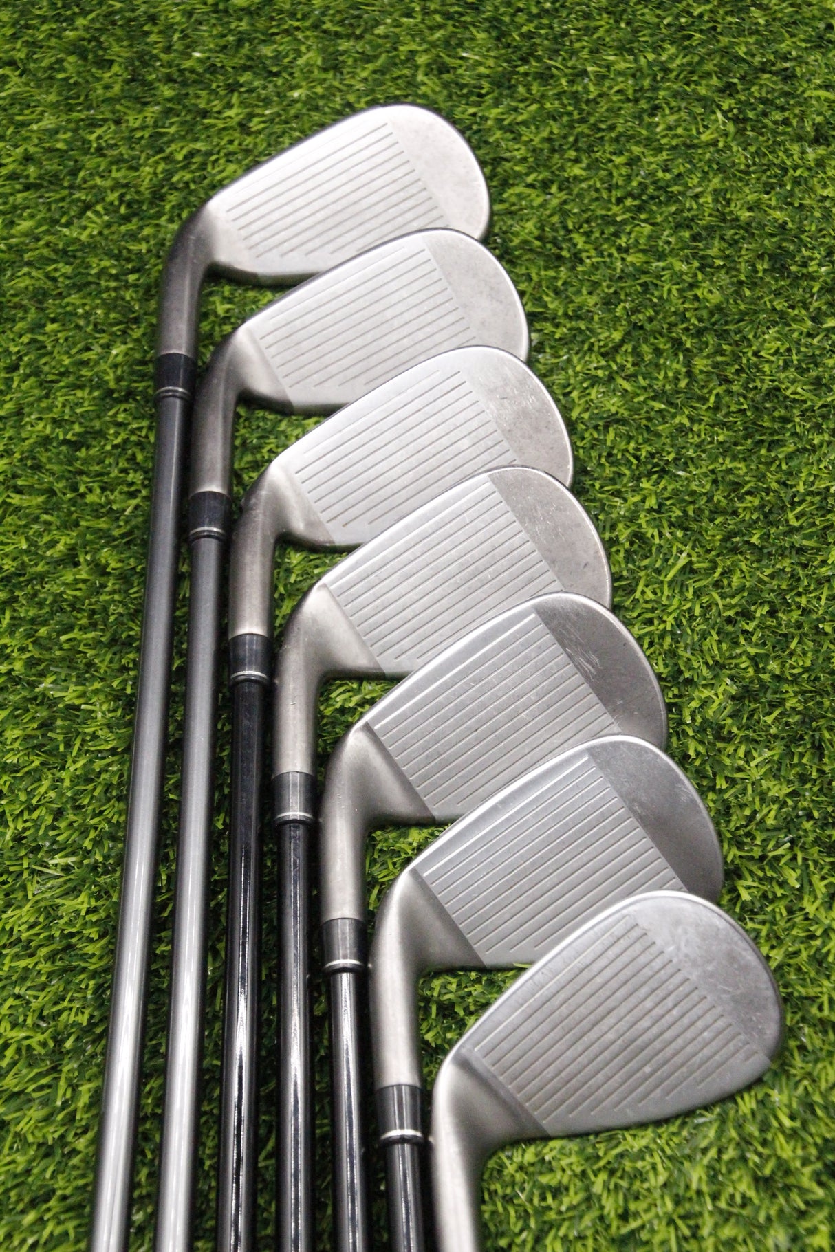 TaylorMade SpeedBlade Iron Set 5-PW SW A Flex Std