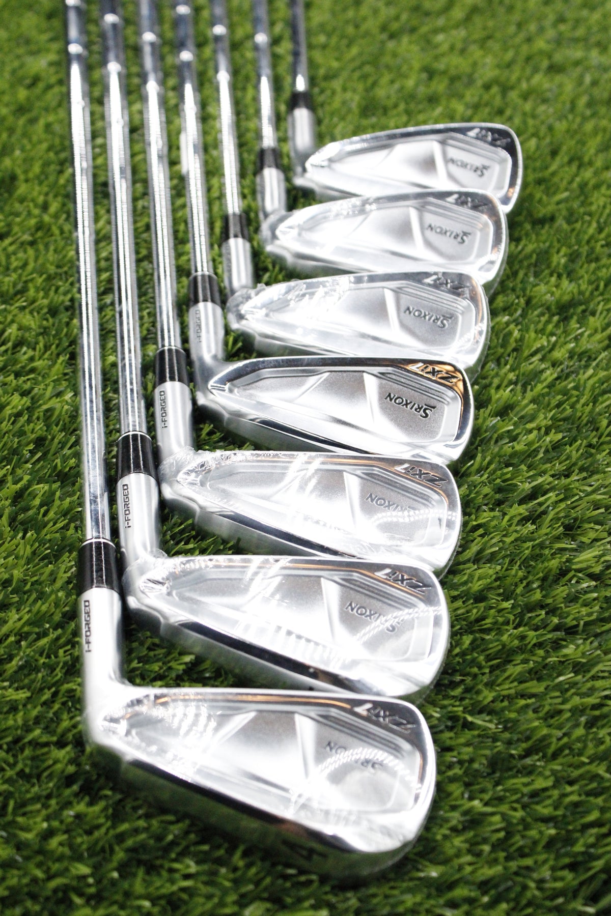 NEW Srixon ZXi7 Iron Set 4-PW S Flex Std Length