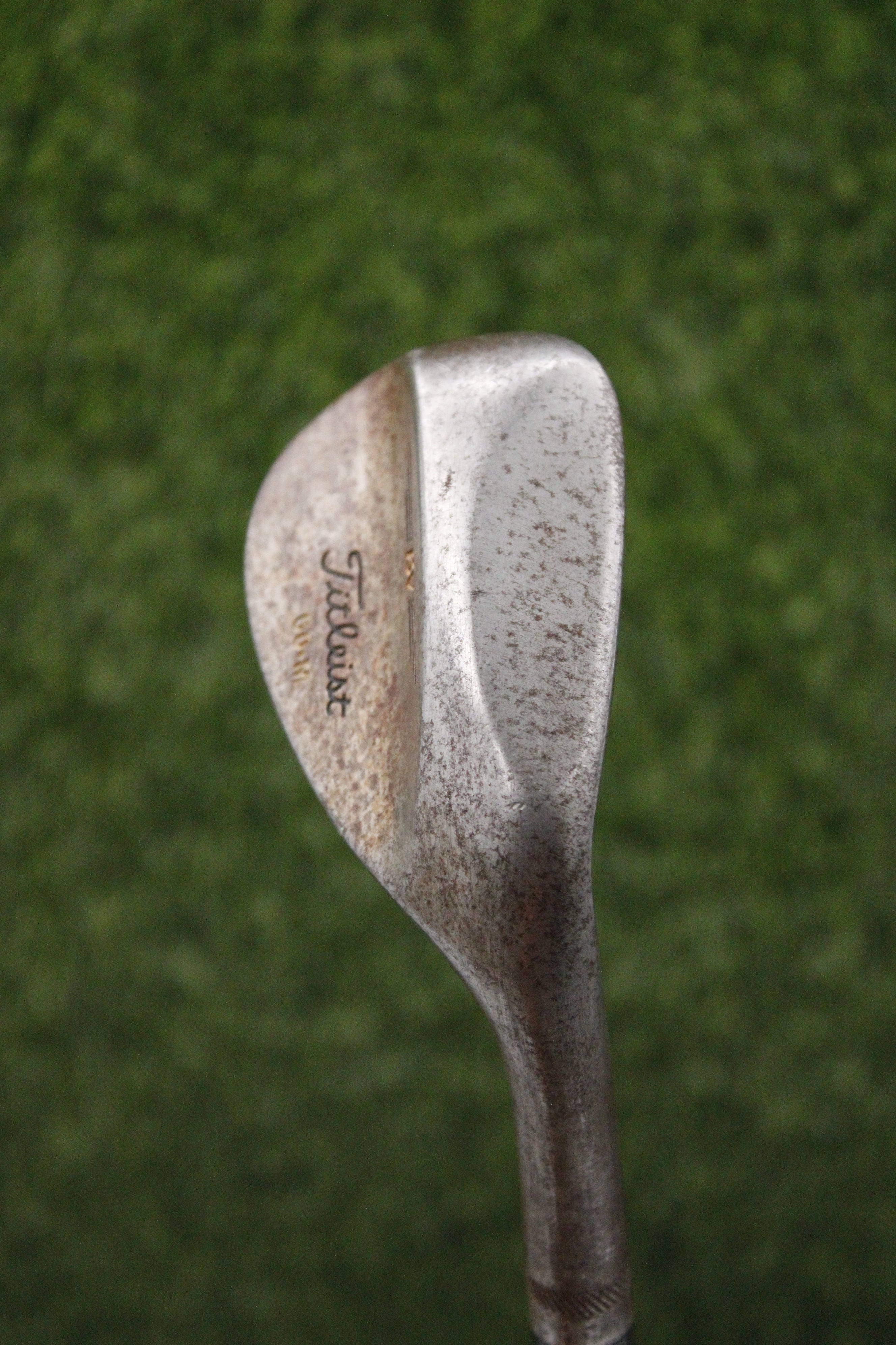 Titleist Raw Tour Issue 60° LW Wedge Flex 34.75"