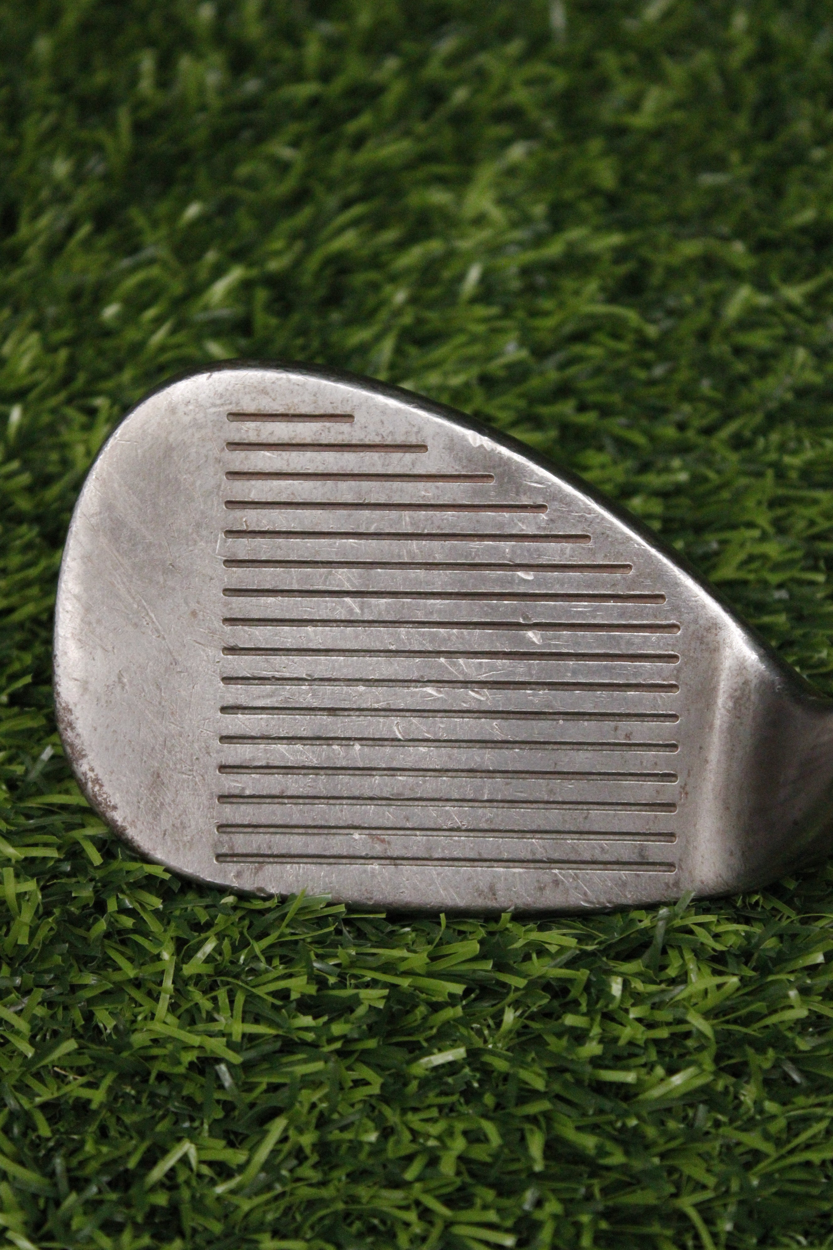 Titleist Vokey 400 Raw Tour Issue 56° SW Wedge Flex 35.5"