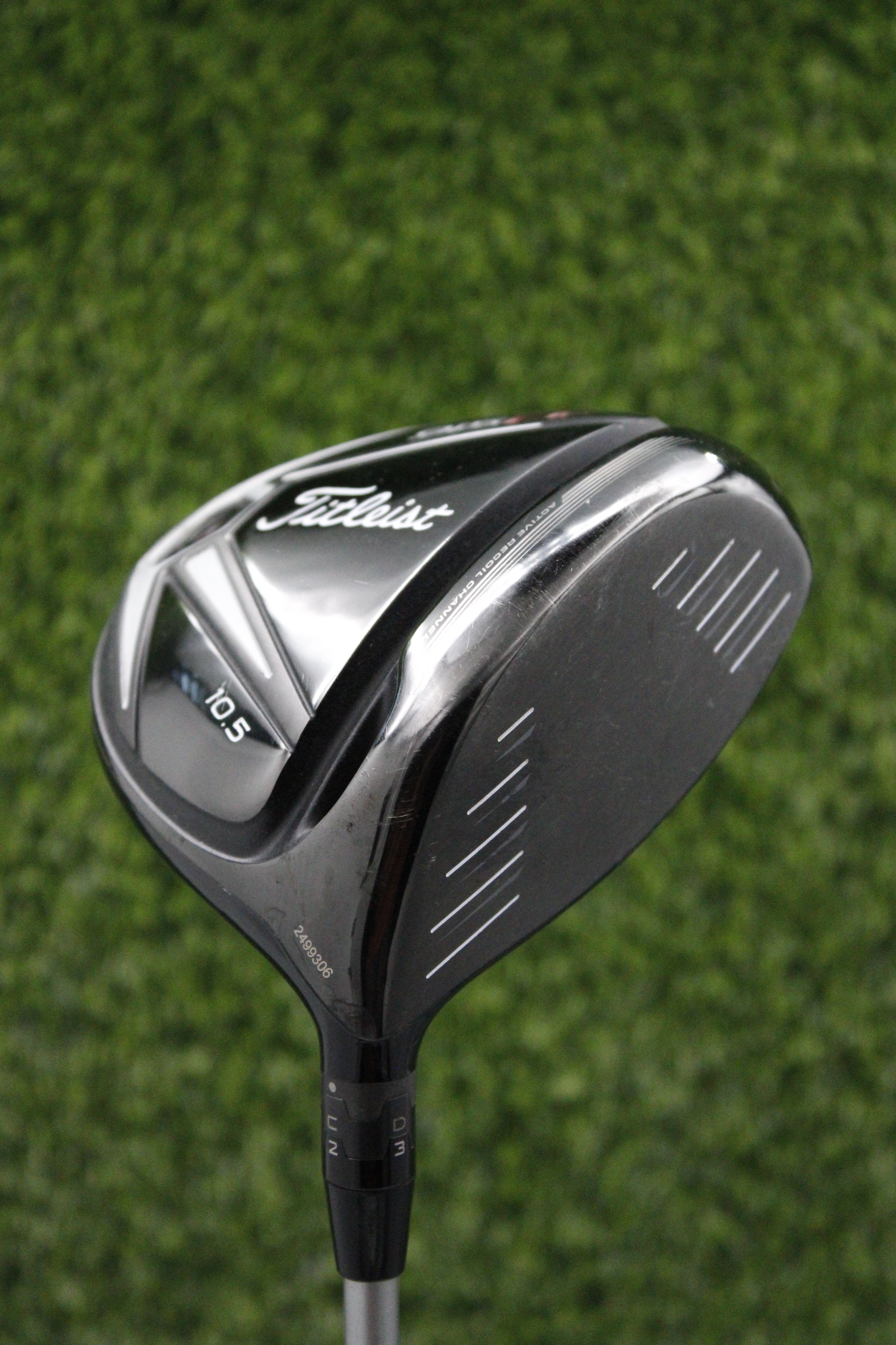 Titleist 915 D2 10.5° Driver R Flex 44.5"