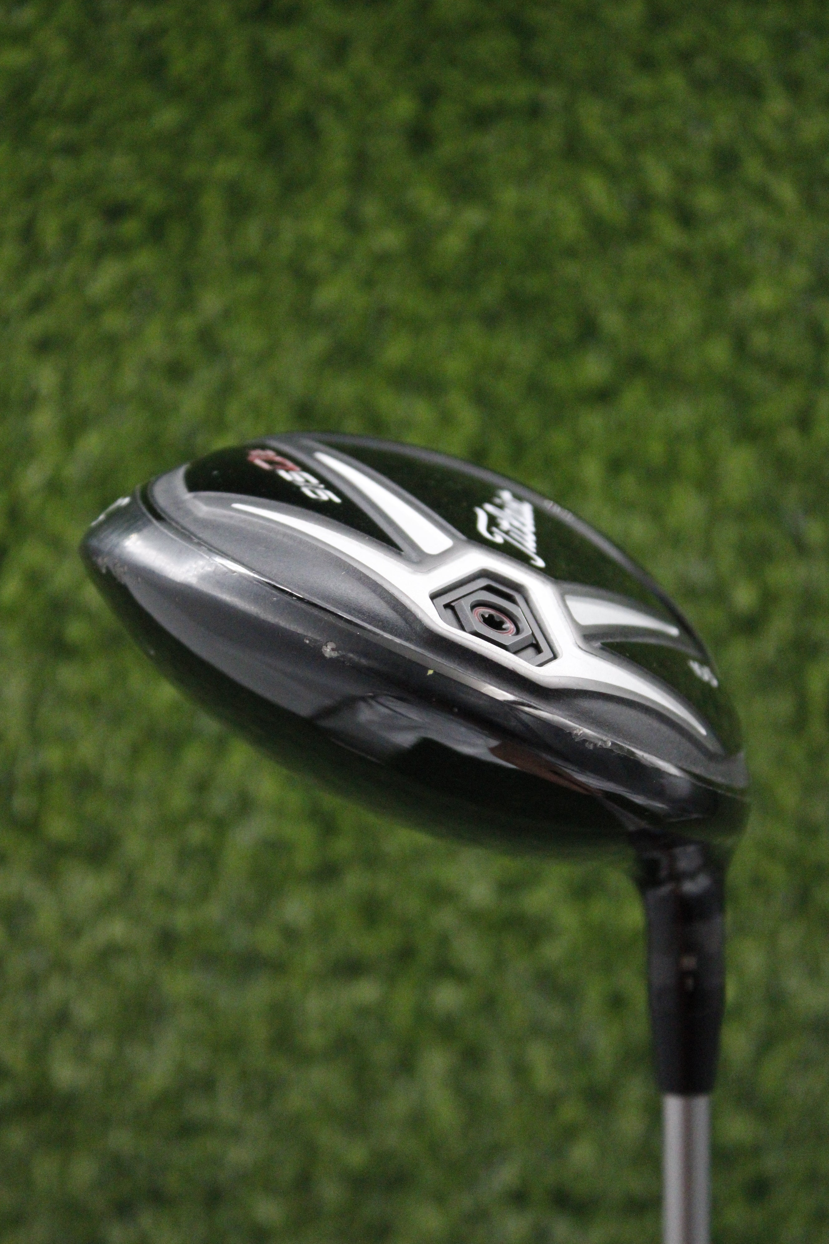 Titleist 915 D2 10.5° Driver R Flex 44.5"