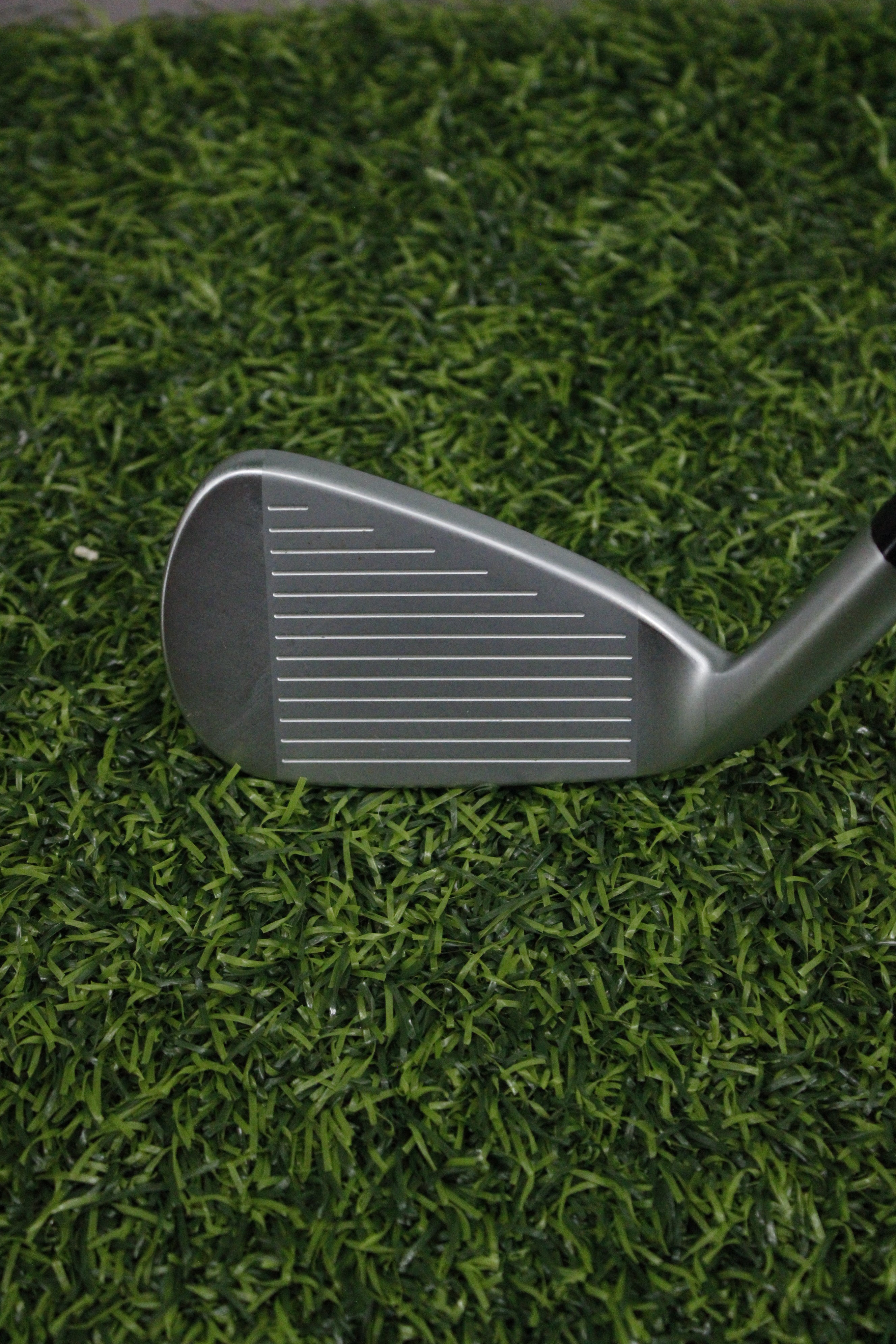 Mizuno JPX 900 Hot Metal 6 Iron R Flex 37"