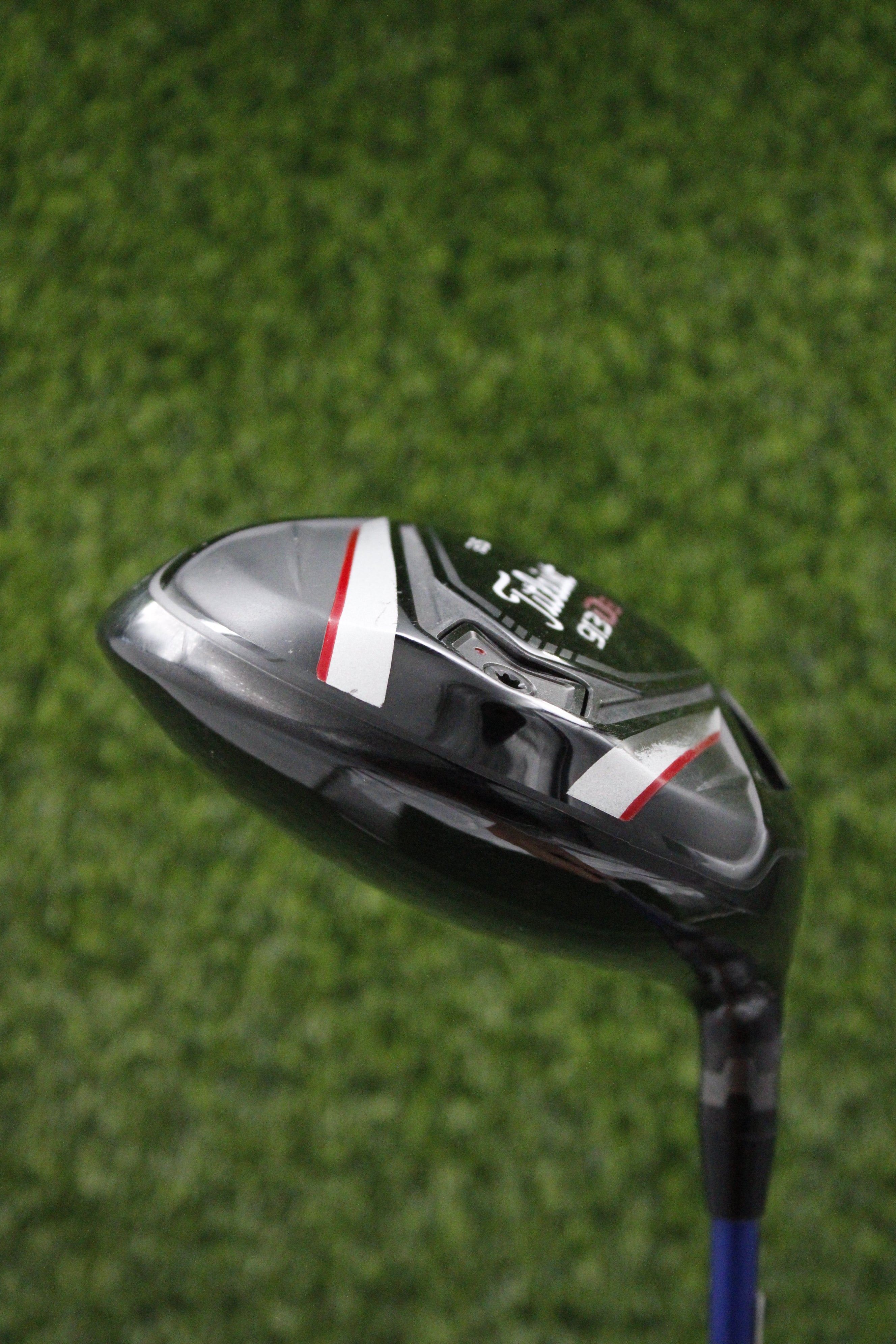 Titleist 913 D3 9.5° Driver R Flex 44.5"