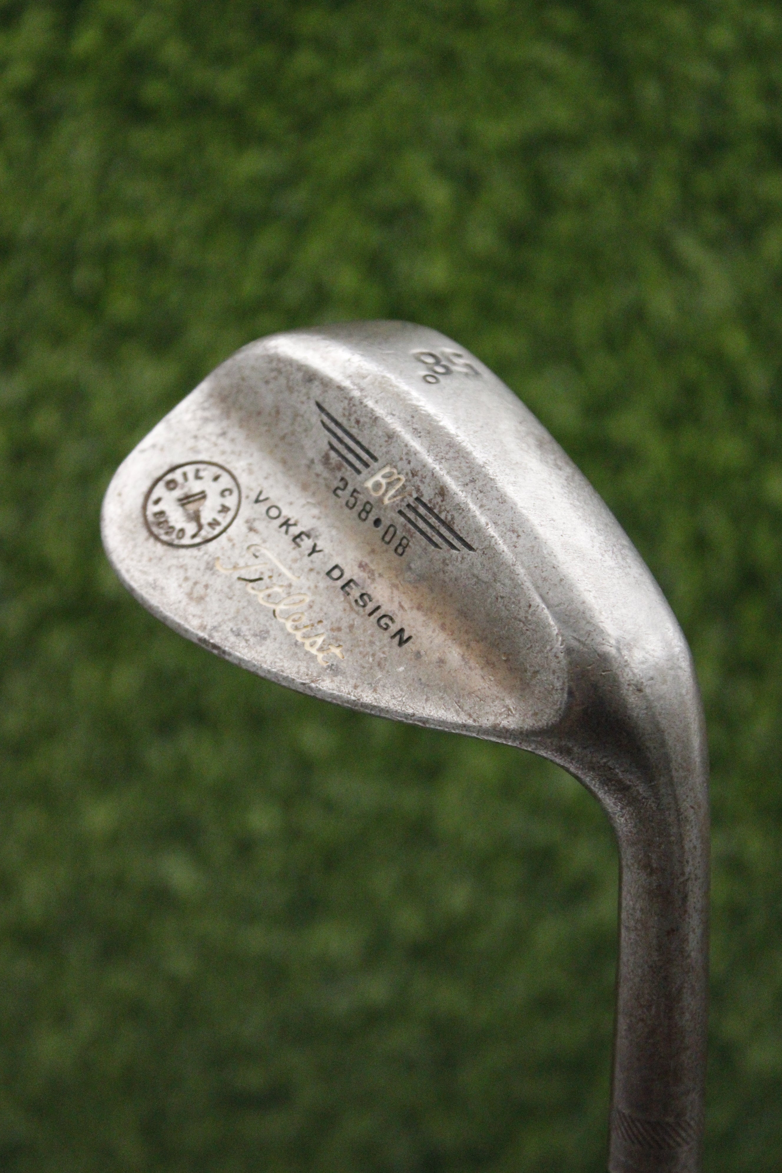 Titleist Vokey Oil Can 58° LW Wedge Flex 36"