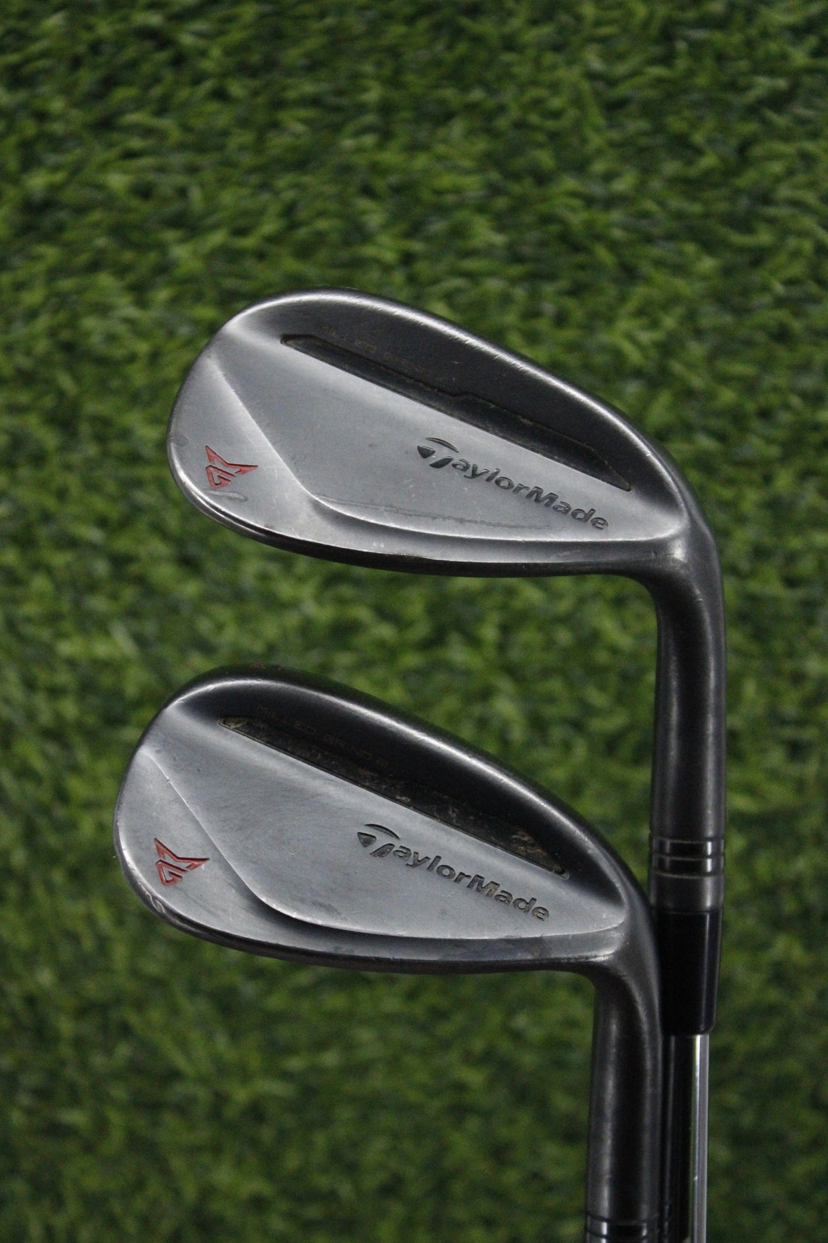 TaylorMade Milled Grind 2 Black 50° 56° Wedge Set S Flex