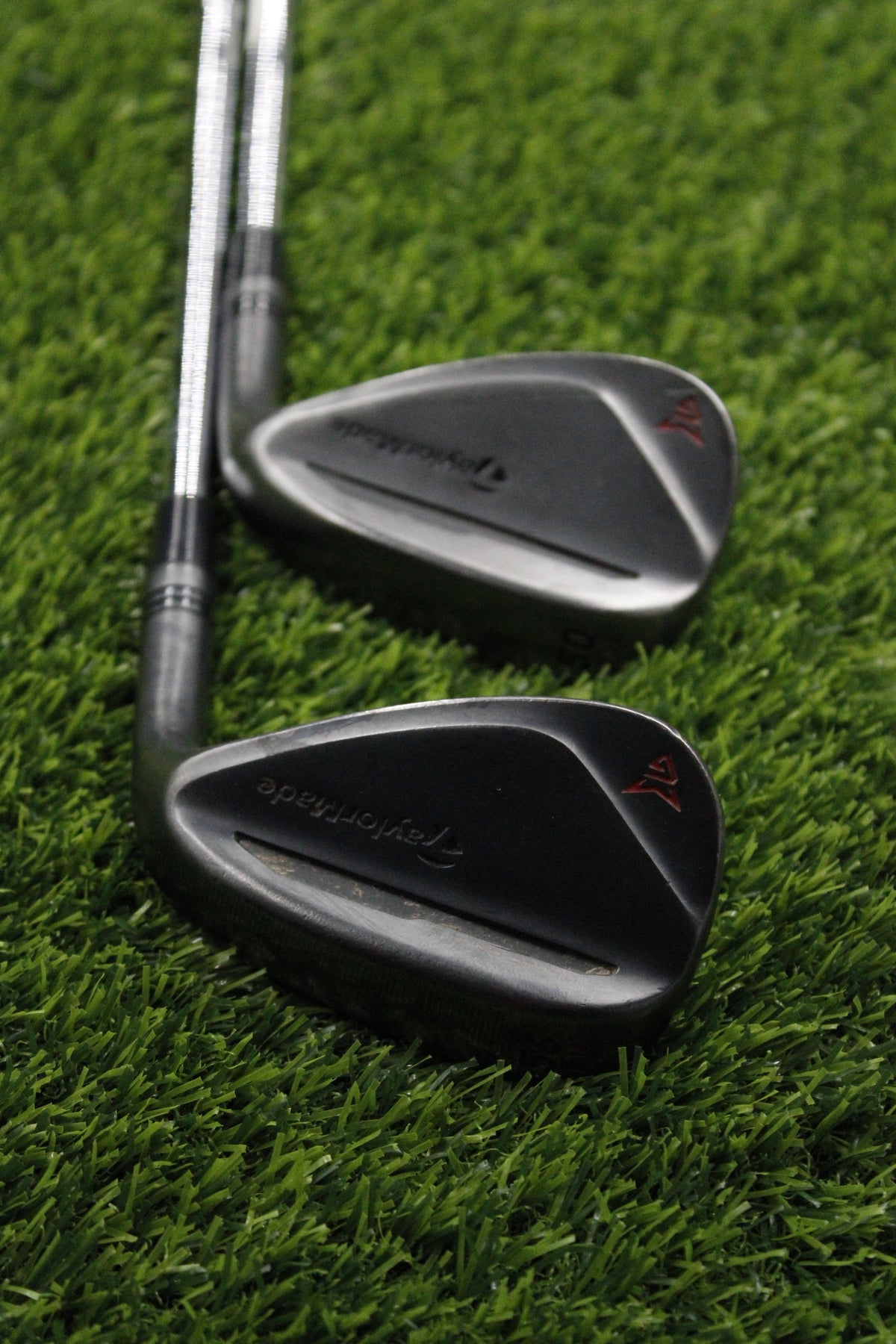 TaylorMade Milled Grind 2 Black 50° 56° Wedge Set S Flex