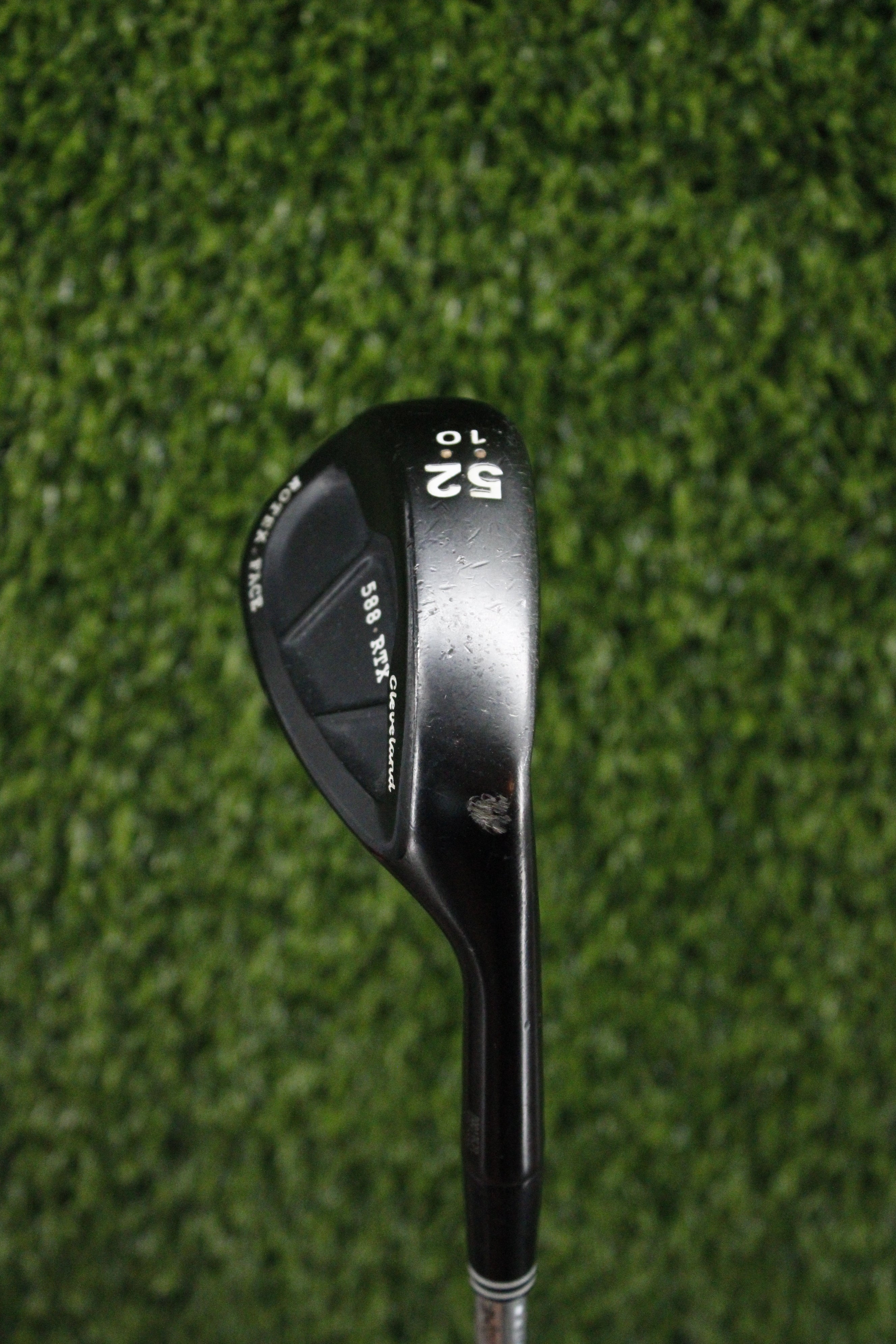 Cleveland 588 RTX CB Black Pearl 52° GW Wedge Flex 35"