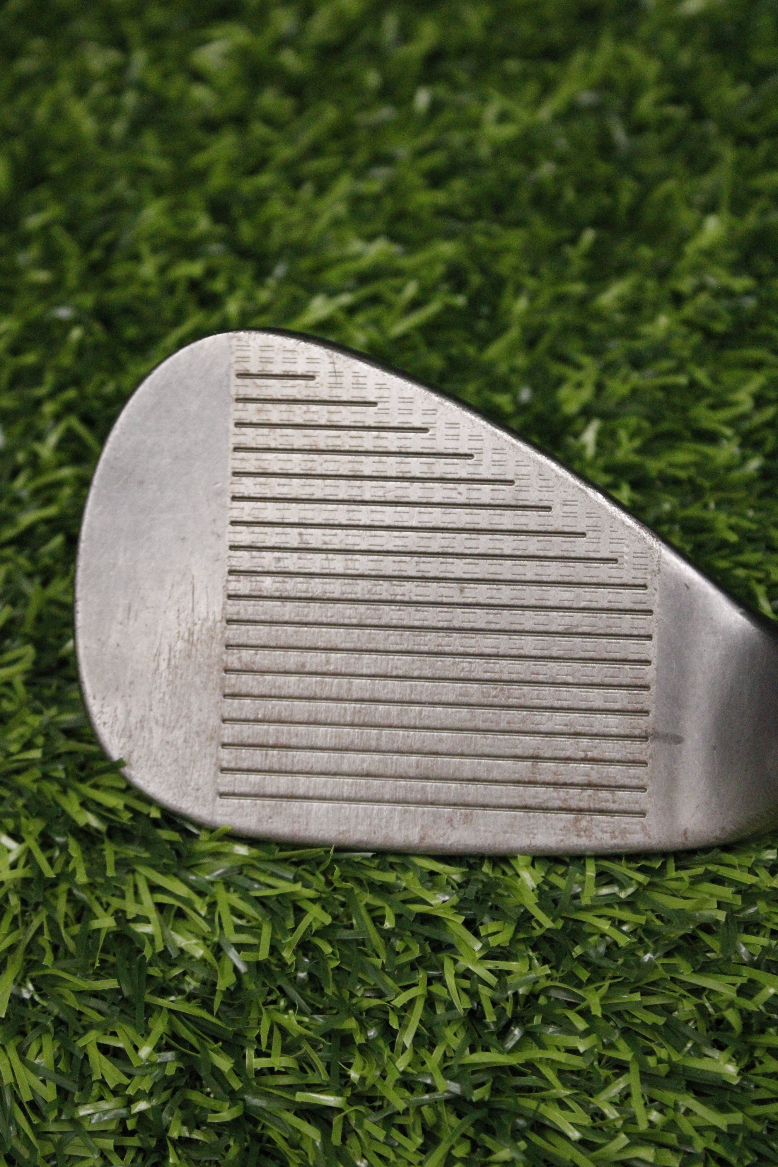 TaylorMade Milled Grind Black 56° SW Wedge Flex 34.5"