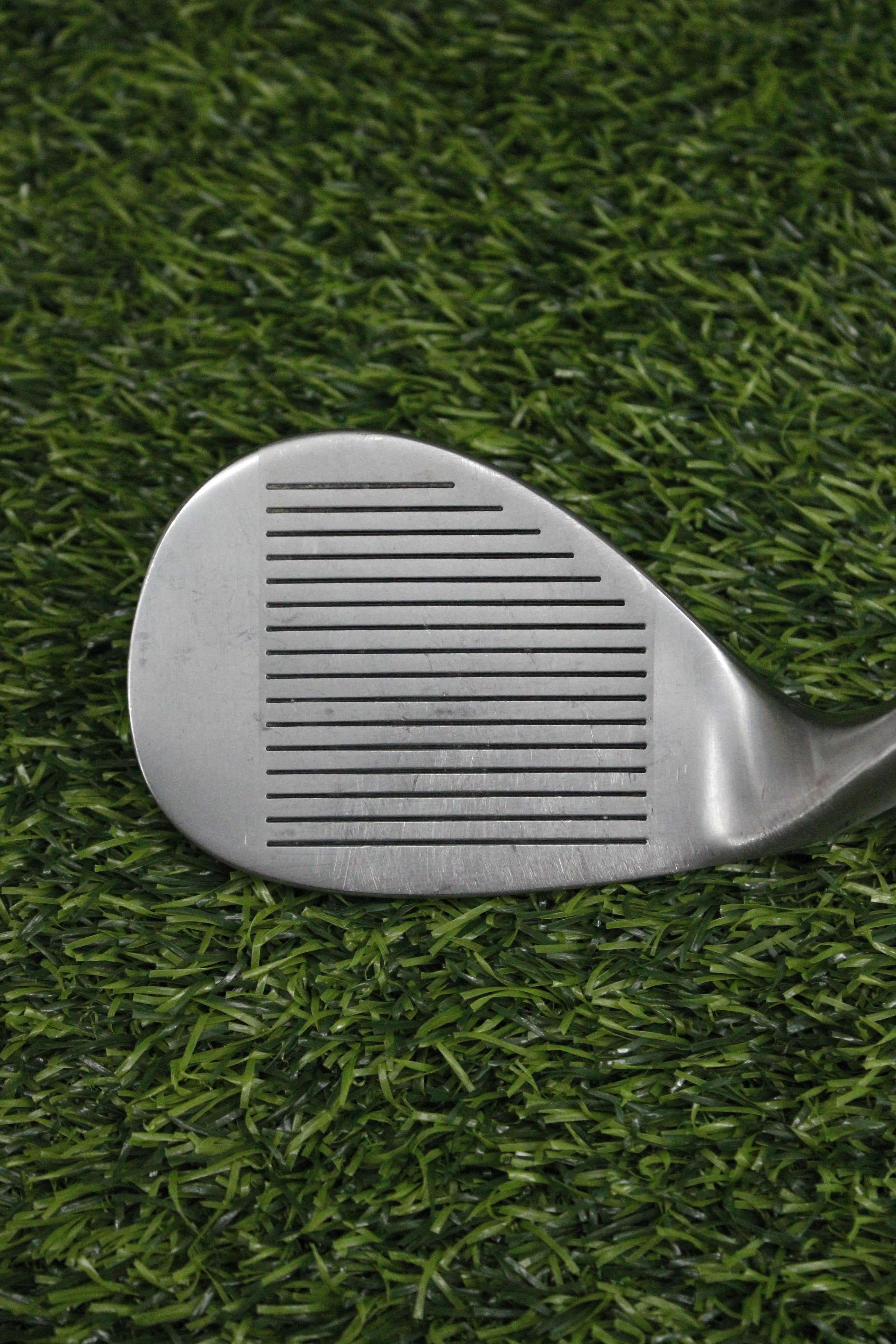 XE1 The Ultimate 55° Chipper Wedge Flex 34.5"