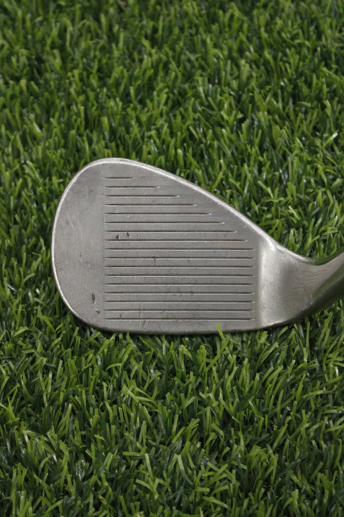 Titleist Vokey SM8 Brushed Steel 54° SW Wedge Flex 35"