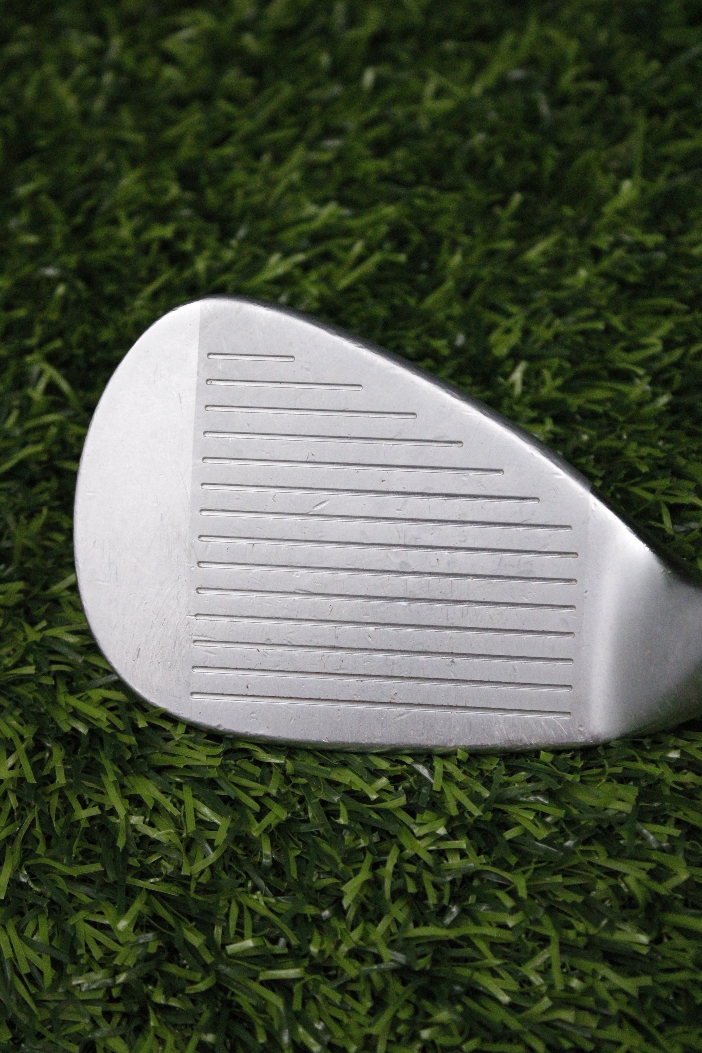 Mizuno MP-T 10 White Satin Chrome 56° SW R Flex 34"