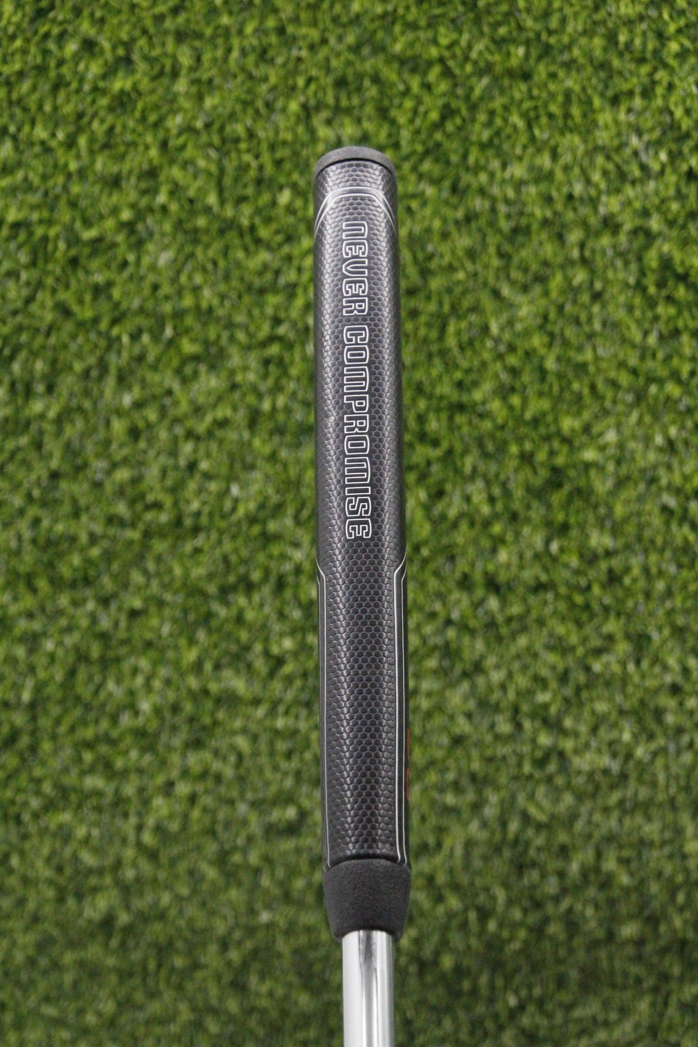 NEW Never Compromise Reserve 3 Tour Satin Putter 35" w/ HC