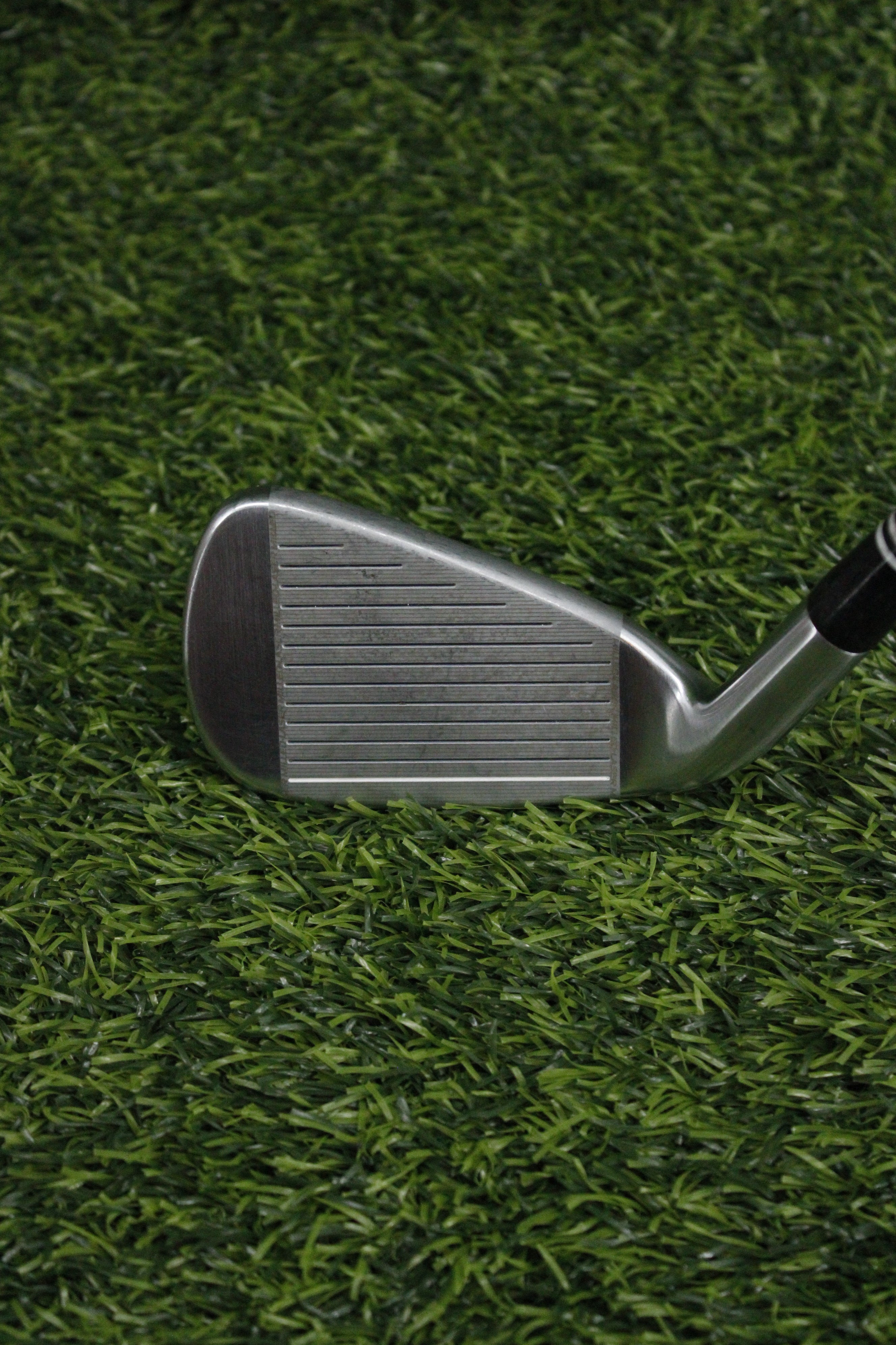 Cleveland CG16 Satin Chrome 7 Iron R Flex 37"