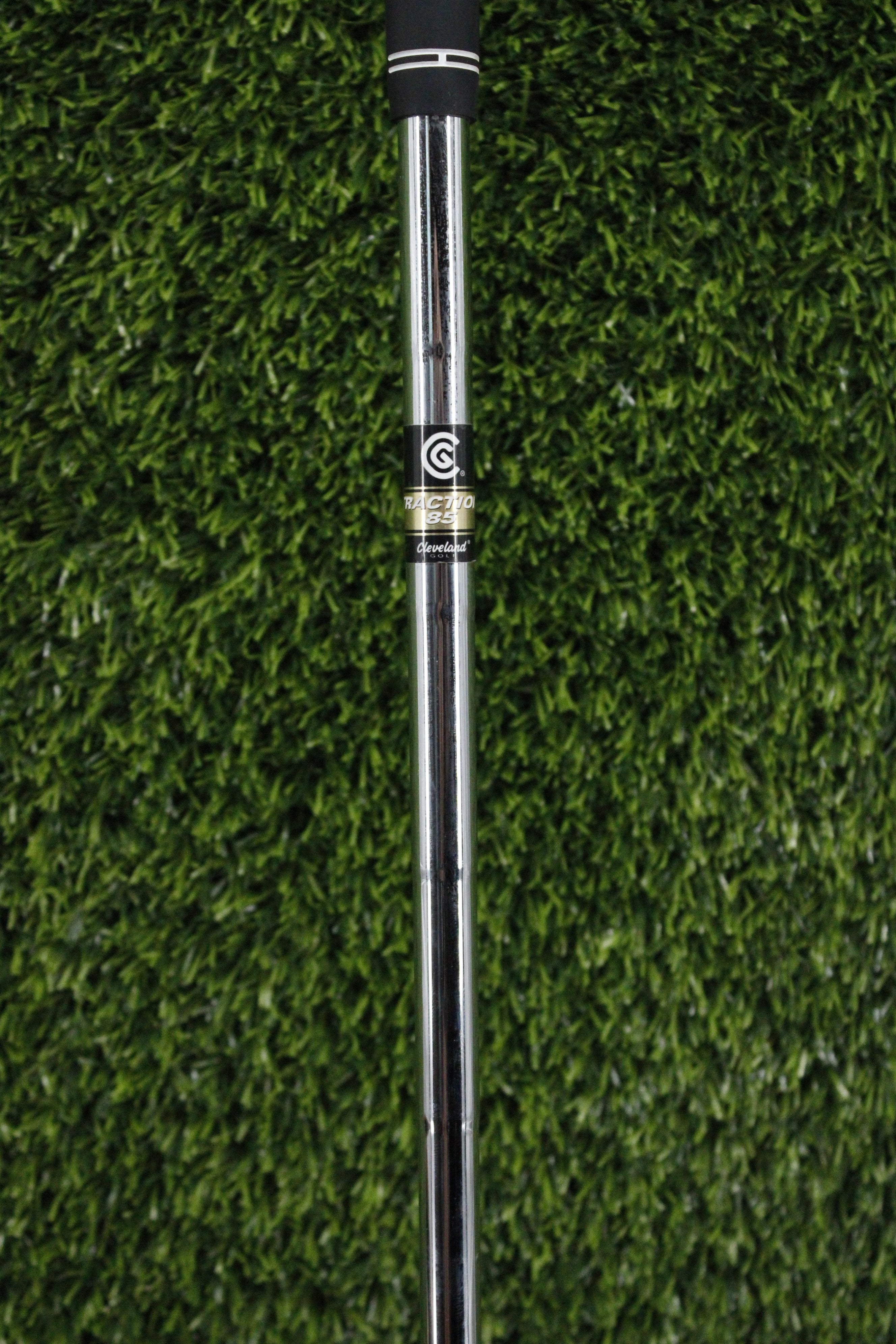 Cleveland CG16 Satin Chrome 7 Iron R Flex 37"