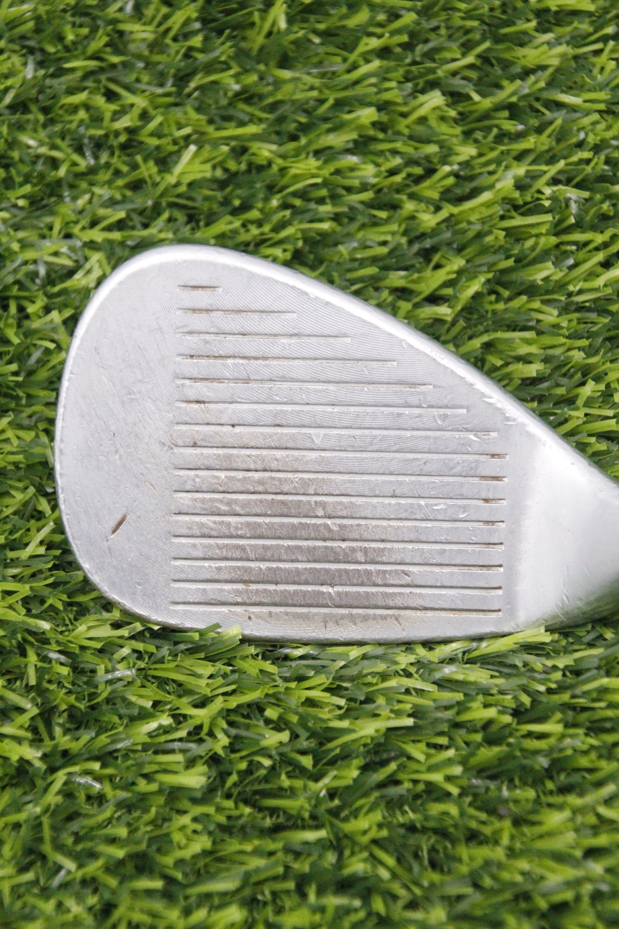 Titleist 2009 Vokey Spin Milled Chrome 56° SW S Flex 36"