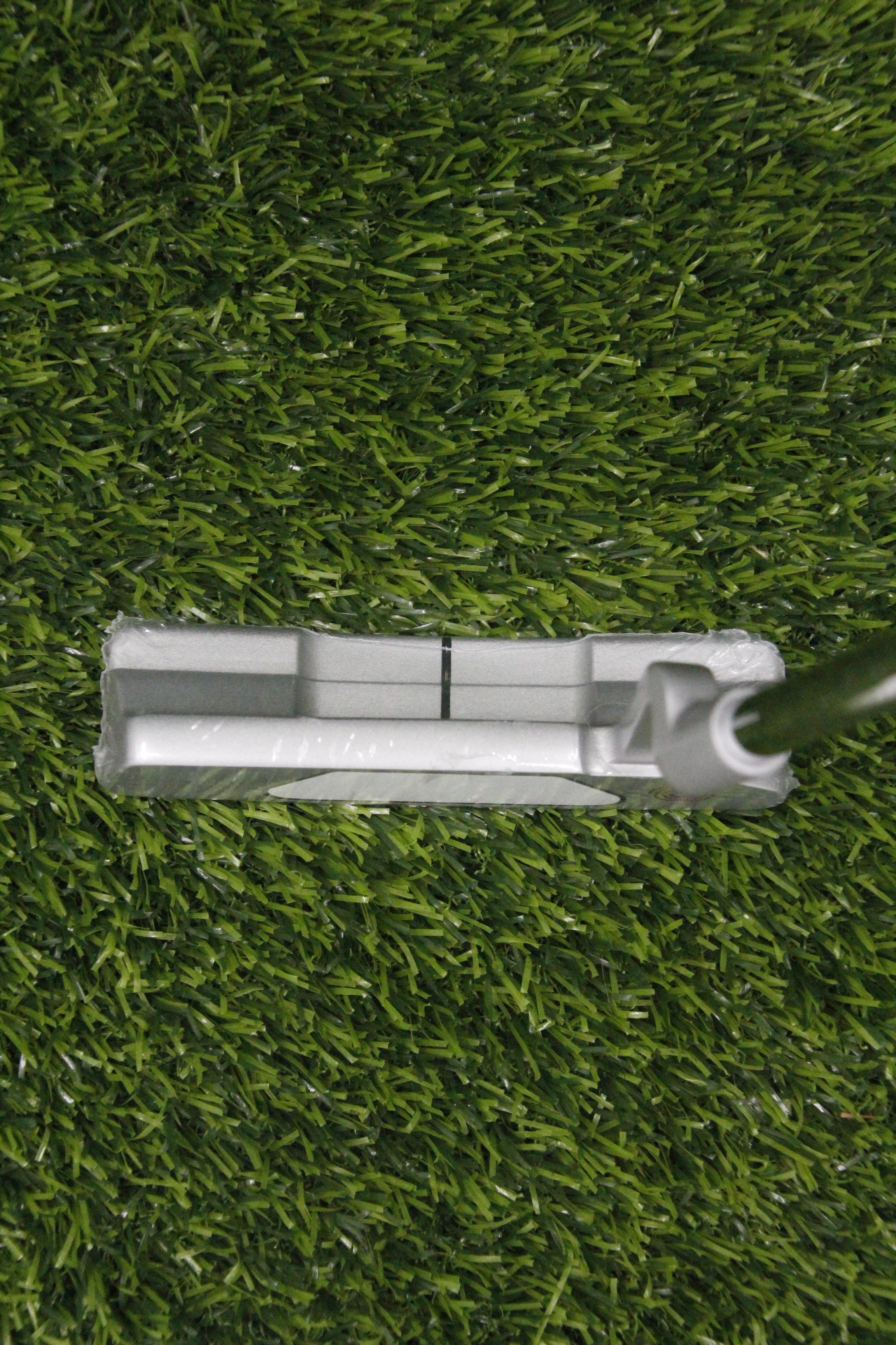 NEW Odyssey White Hot OG 23 Two CH Putter 35" w/ HC