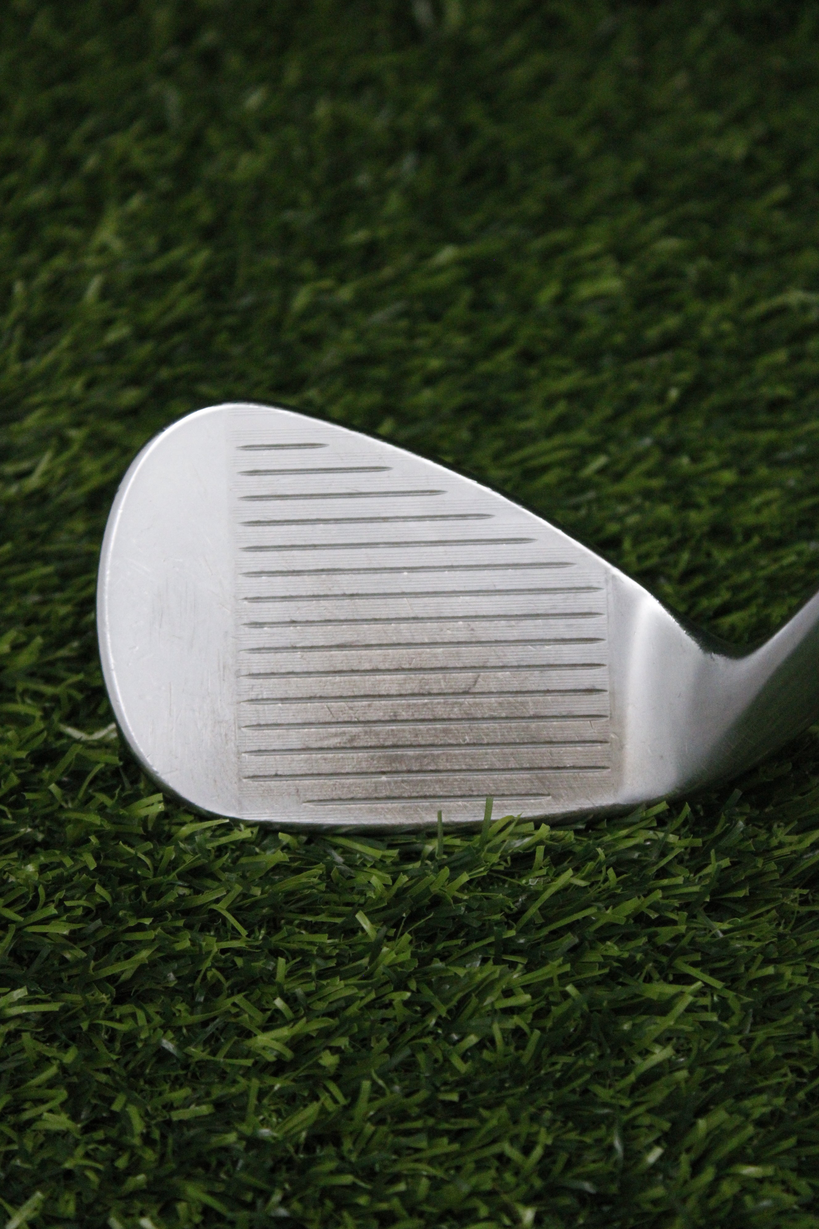 Callaway Jaws MD5 Raw 56° SW S Flex 35"