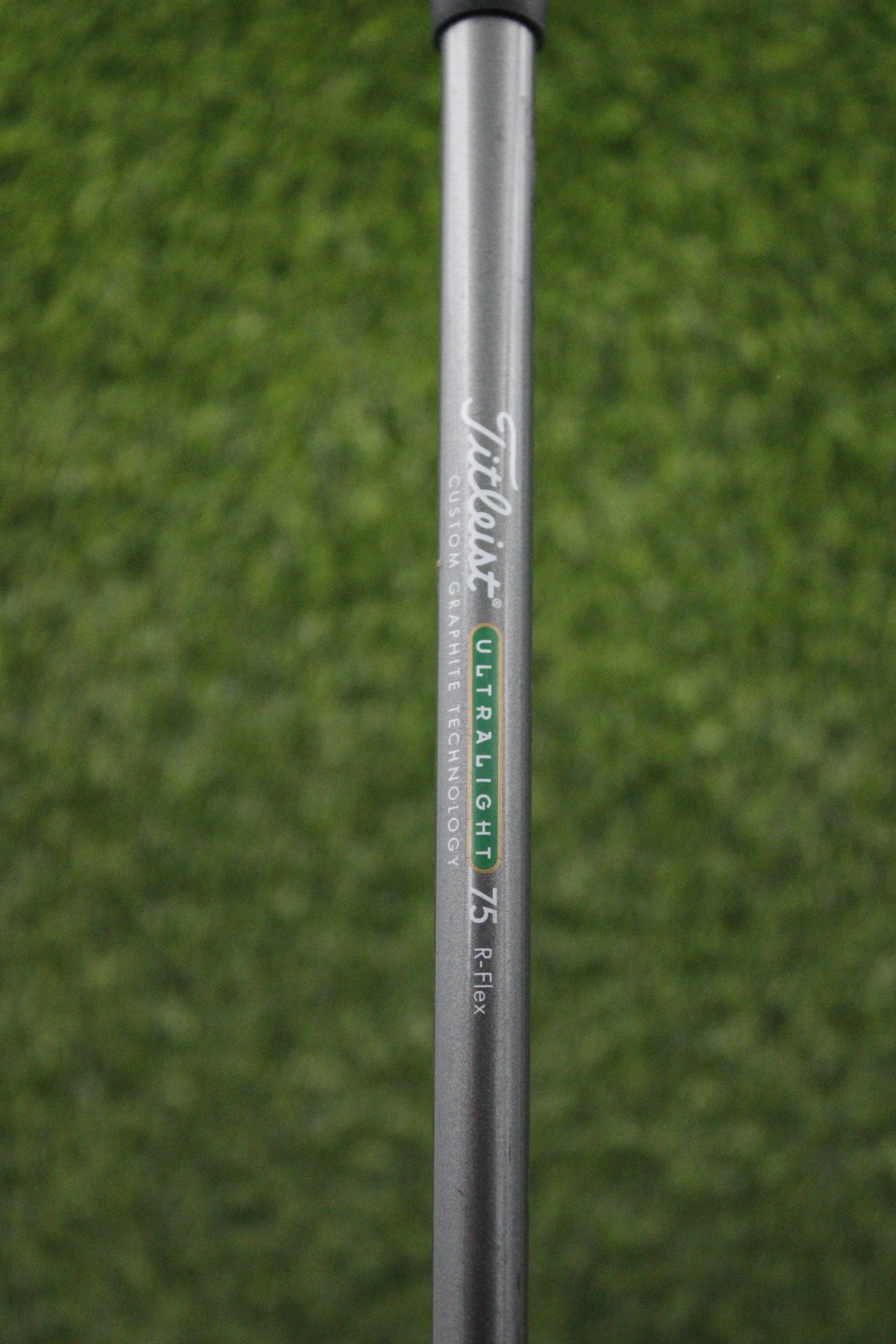 Titleist Vokey Chrome 200 56° SW R Flex 35.75"