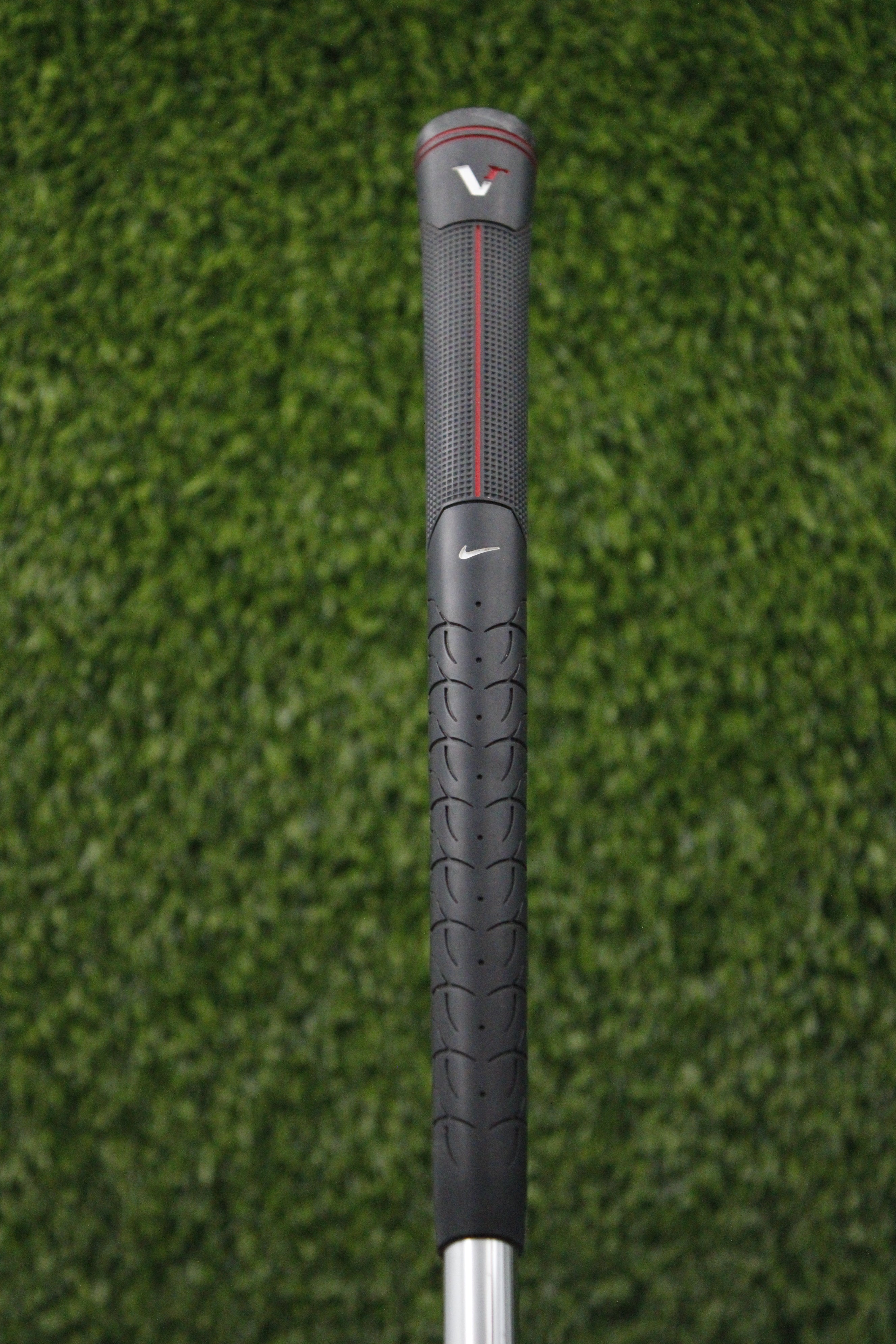 Nike Victory Red Forged Chrome 52° GW S Flex 35"