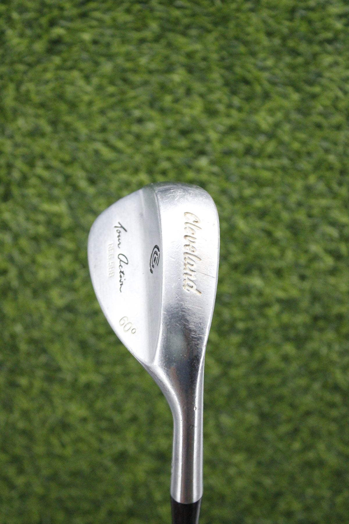 Cleveland 588 Chrome 60° LW Wedge Flex 34.75"