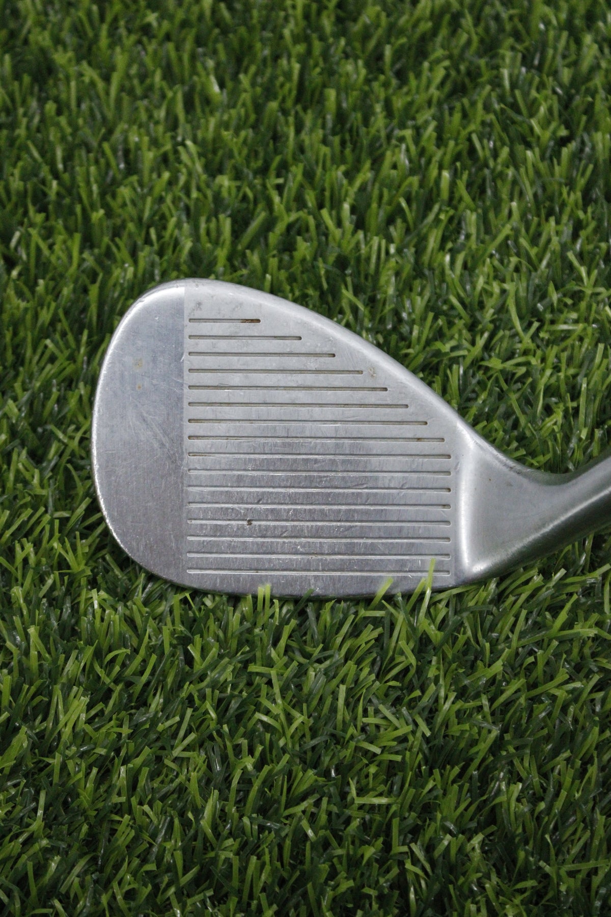 Cleveland 588 Chrome 60° LW Wedge Flex 34.75"