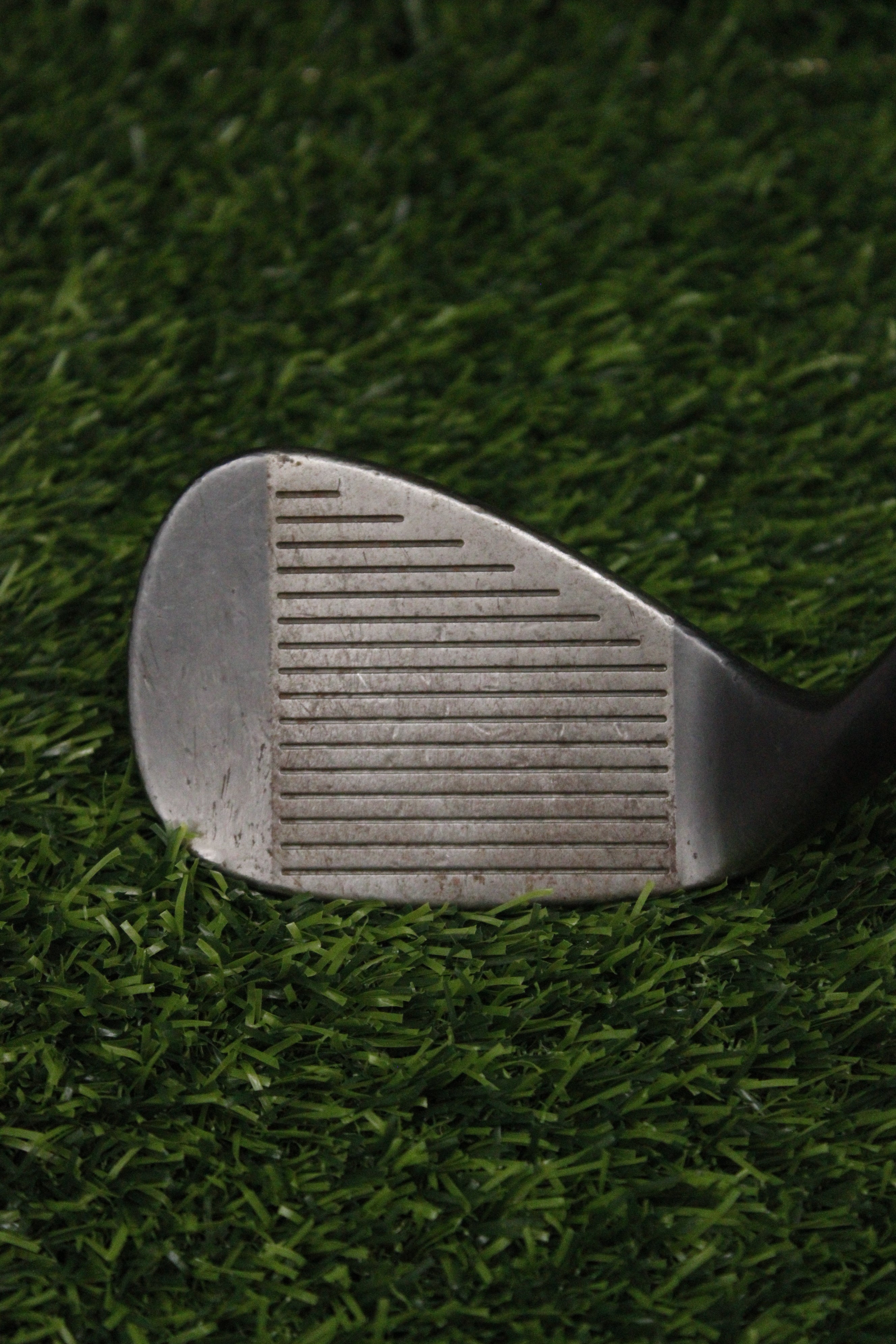Cleveland 588 RTX Black Pearl 56° SW Wedge Flex 35"