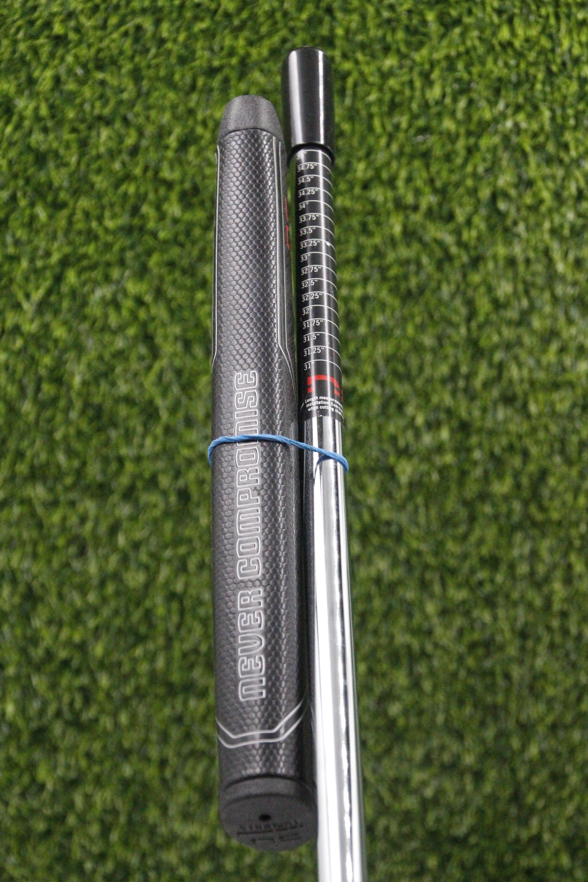 NEW Never Compromise Reserve 4 Tour Satin Putter w/ HC