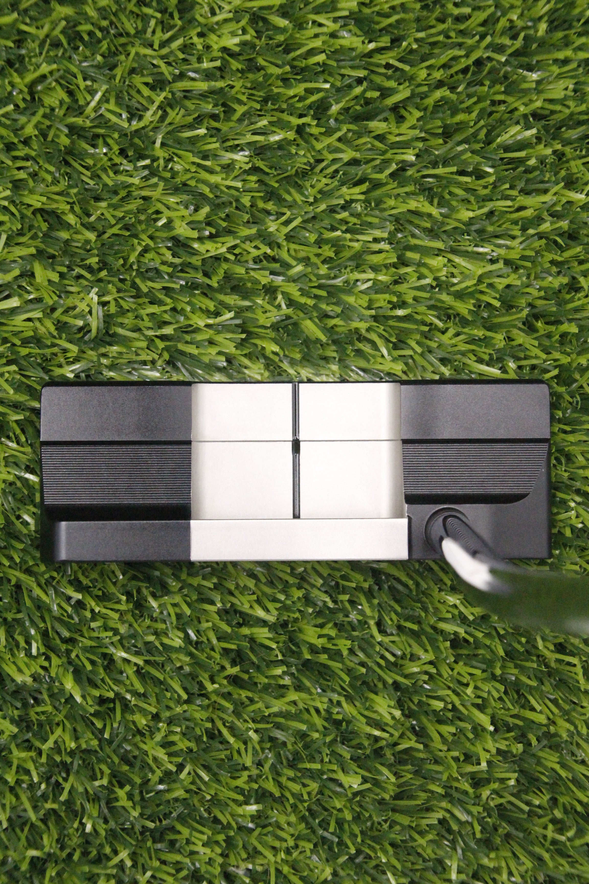 NEW Never Compromise Reserve 2 NC Contrast Putter w/ HC