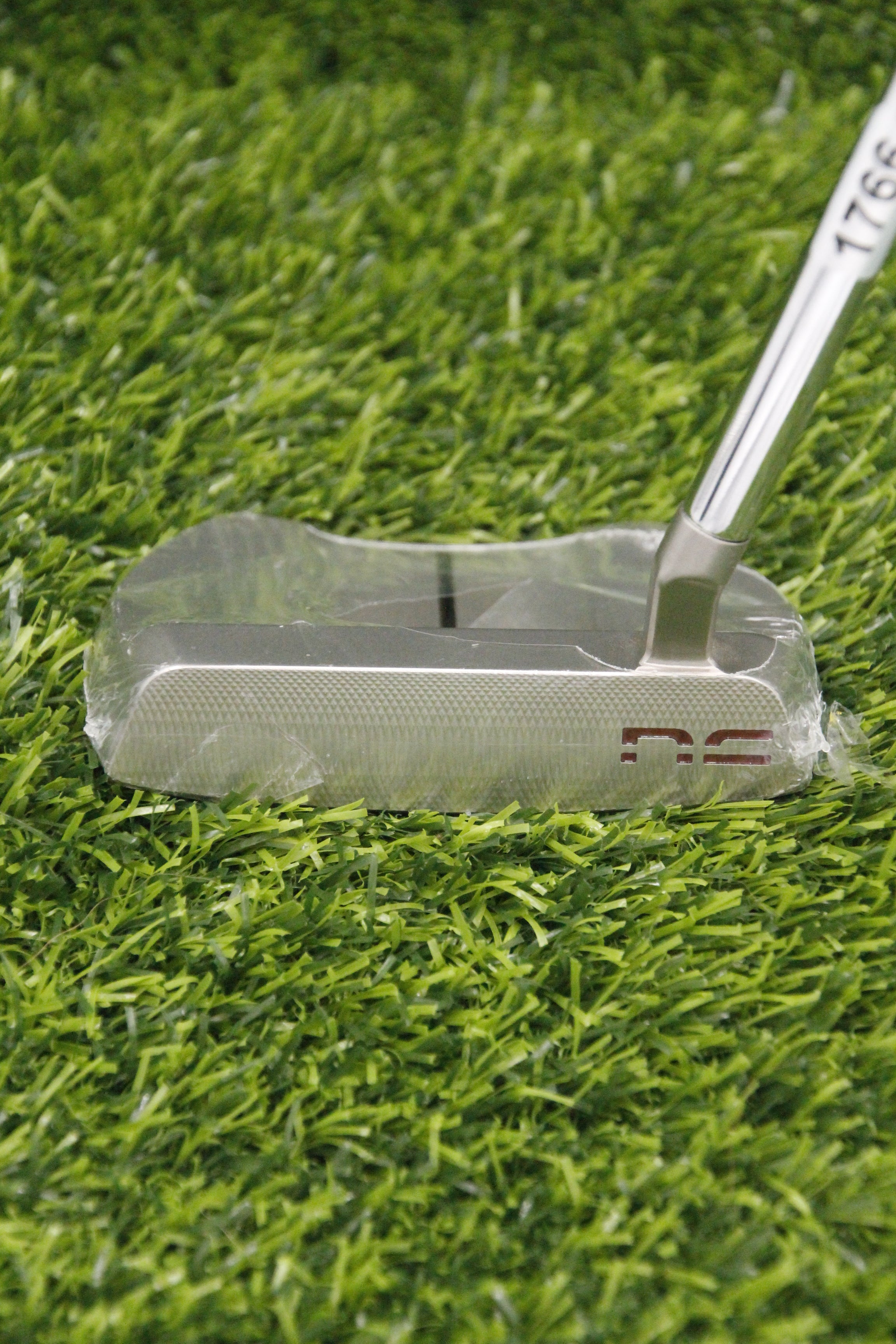 NEW Never Compromise Reserve 3 Tour Satin Putter w/ HC