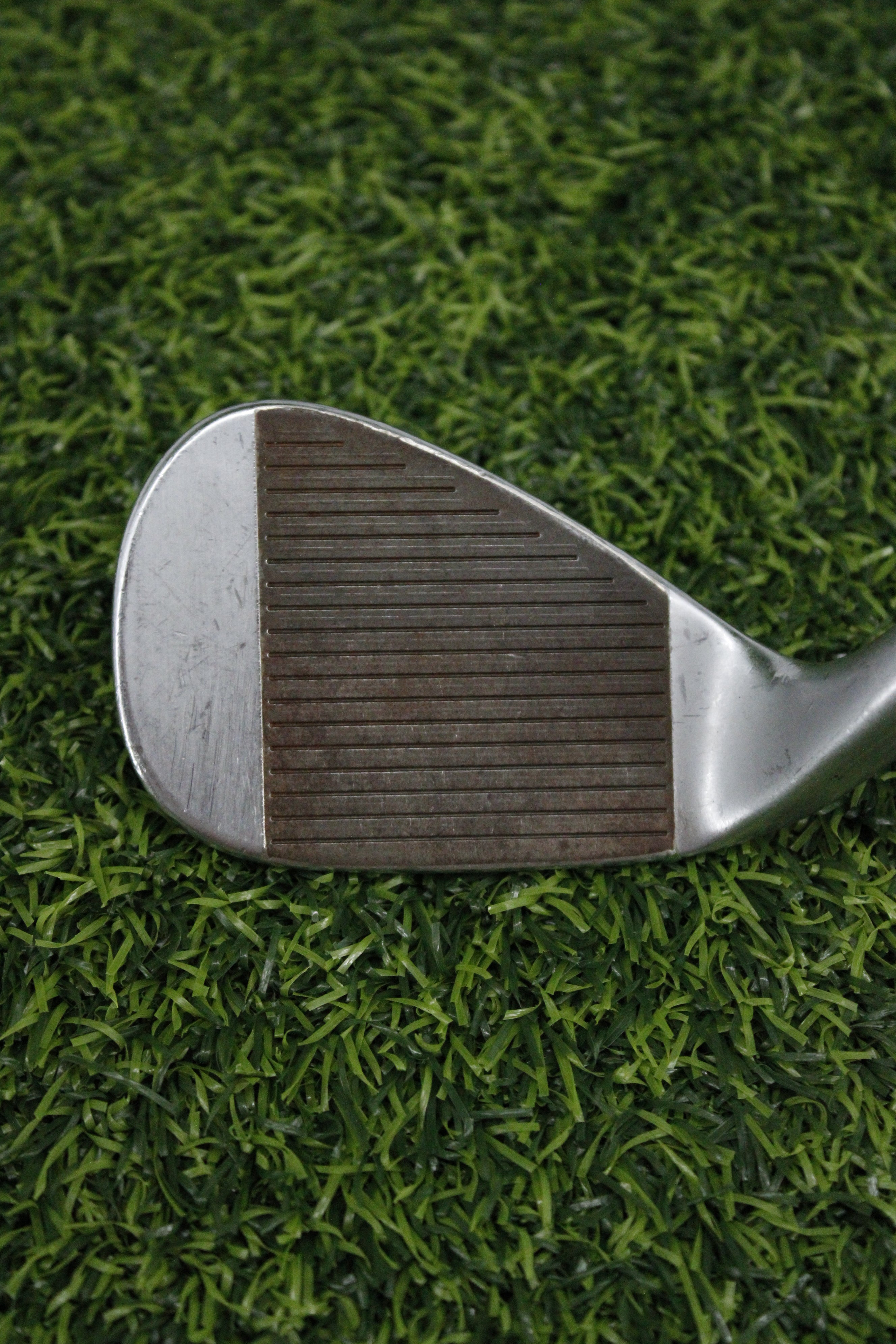 TaylorMade Milled Grind 3 Raw Chrome 56° SW S Flex 35"