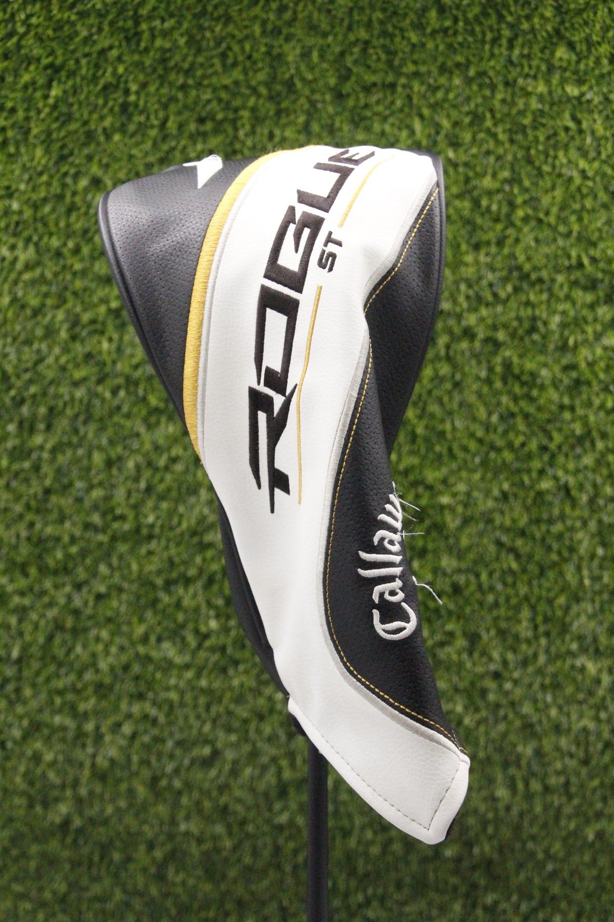 Callaway ST Rogue Max D 10.5° Driver R Flex 45.5" w/ HC