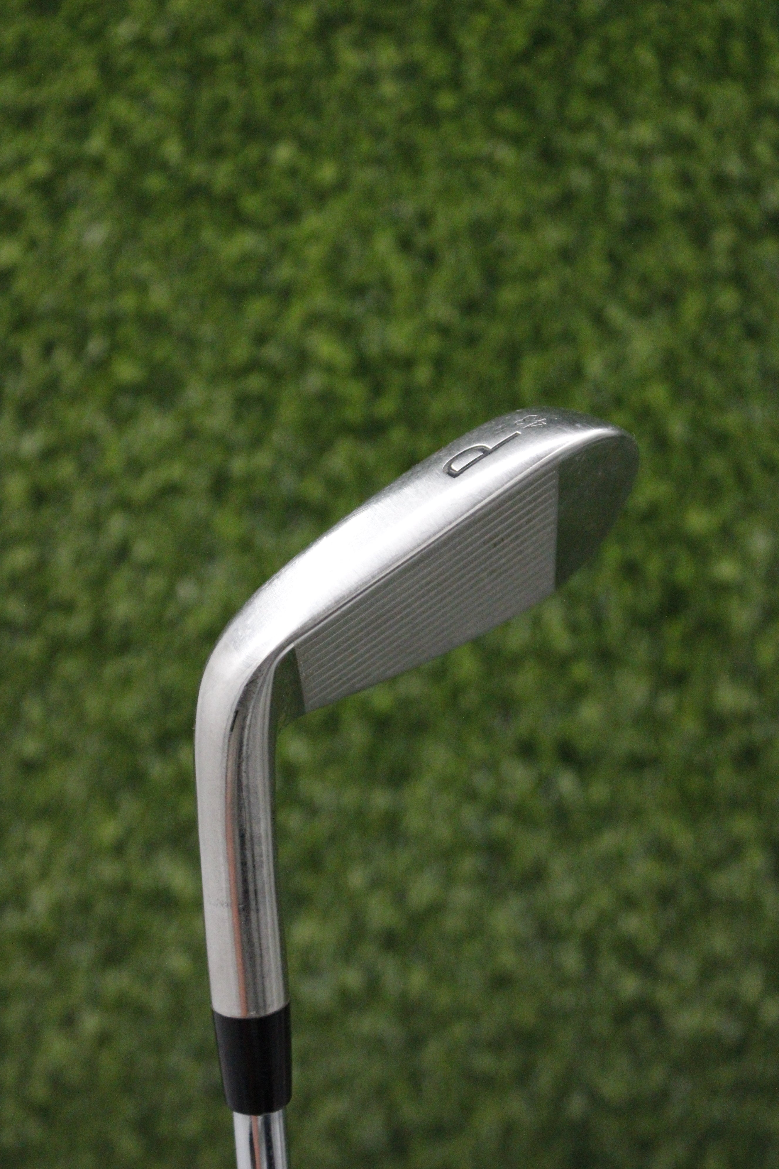 Titleist T300 PW R Flex 35.75"