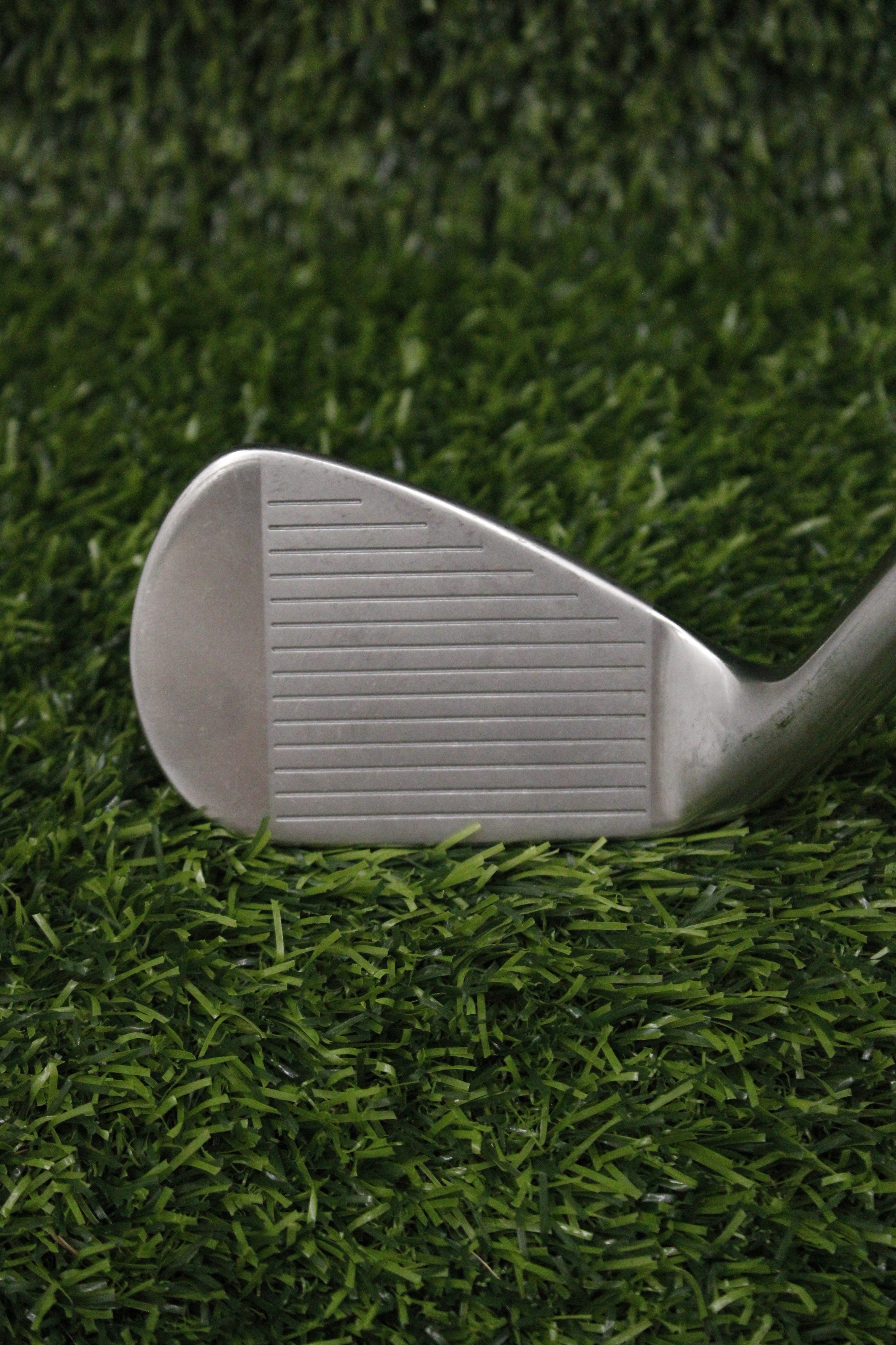 Titleist T300 PW R Flex 35.75"