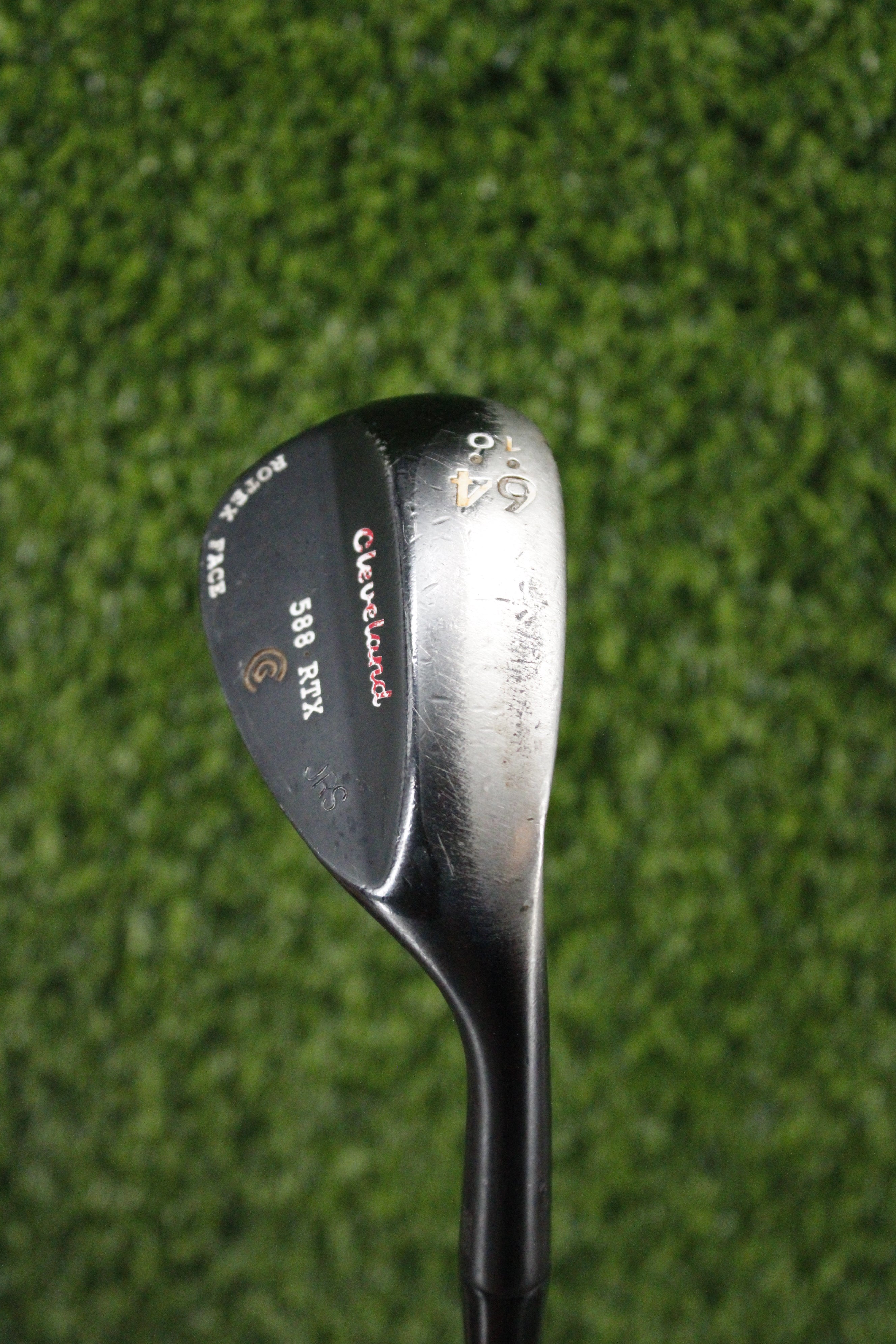 Cleveland 588 RTX 2.0 Black Satin 64° LW Wedge Flex 37"