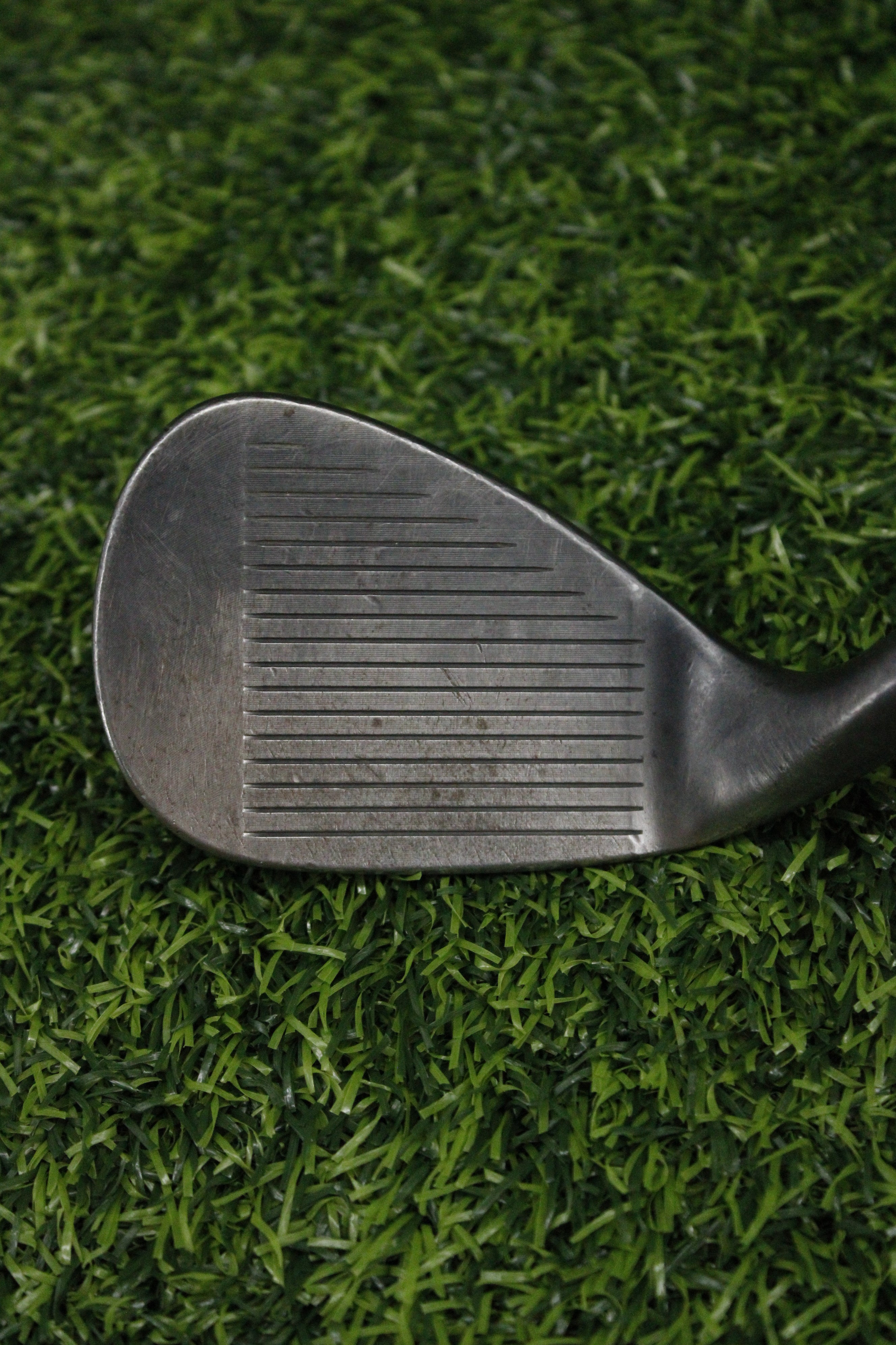 Titleist Vokey SM7 Jet Black 56° SW Wedge Flex 35"