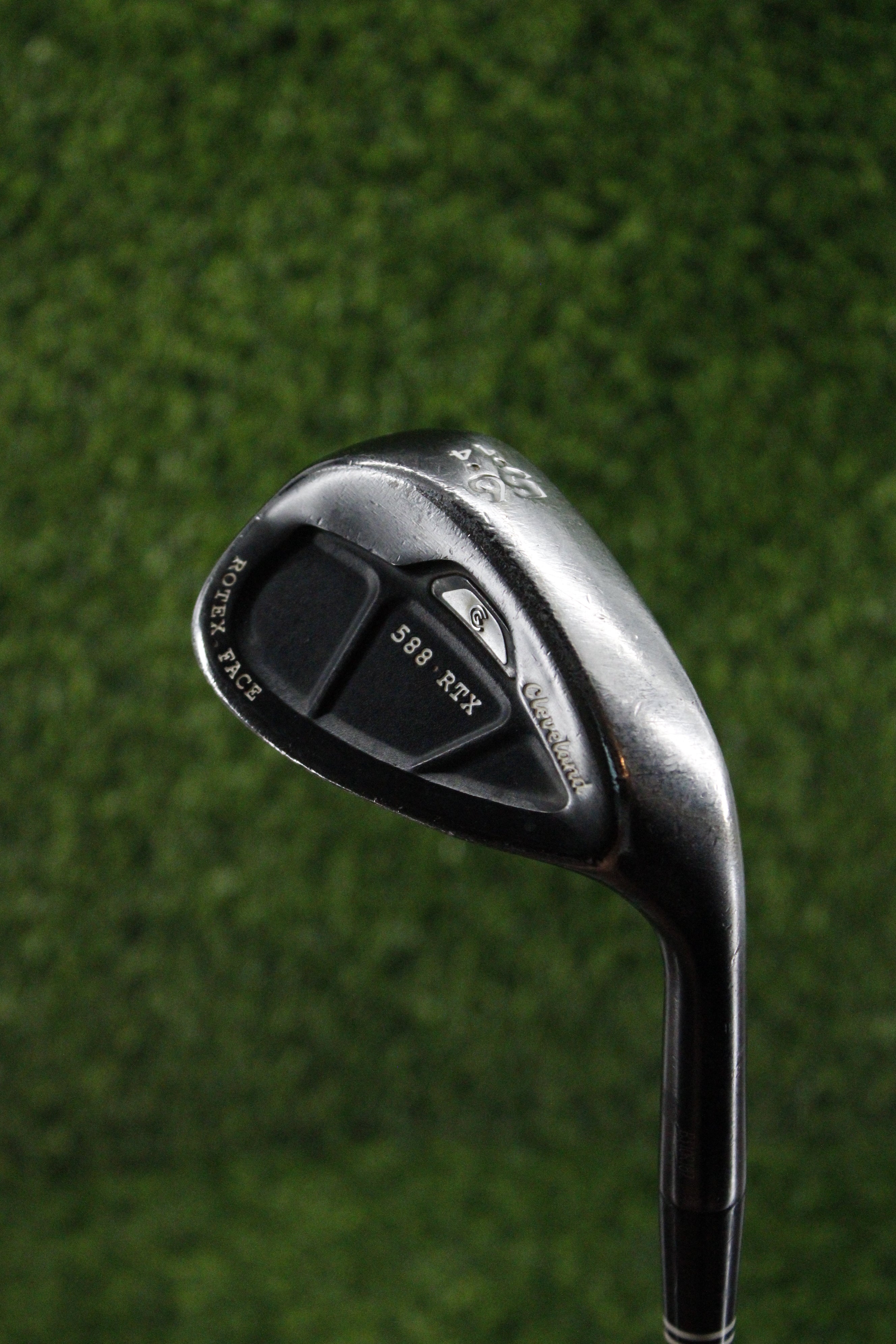 Cleveland 588 RTX CB Black Pearl 56° SW Wedge Flex 35.25"